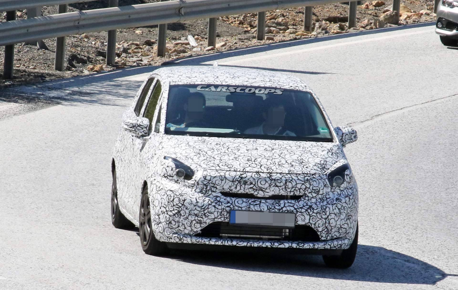2020-Honda-Jazz-spy-shots-2 2020 Fit / Jazz To Debut In Tokyo Alongside JDM Honda e And Accord