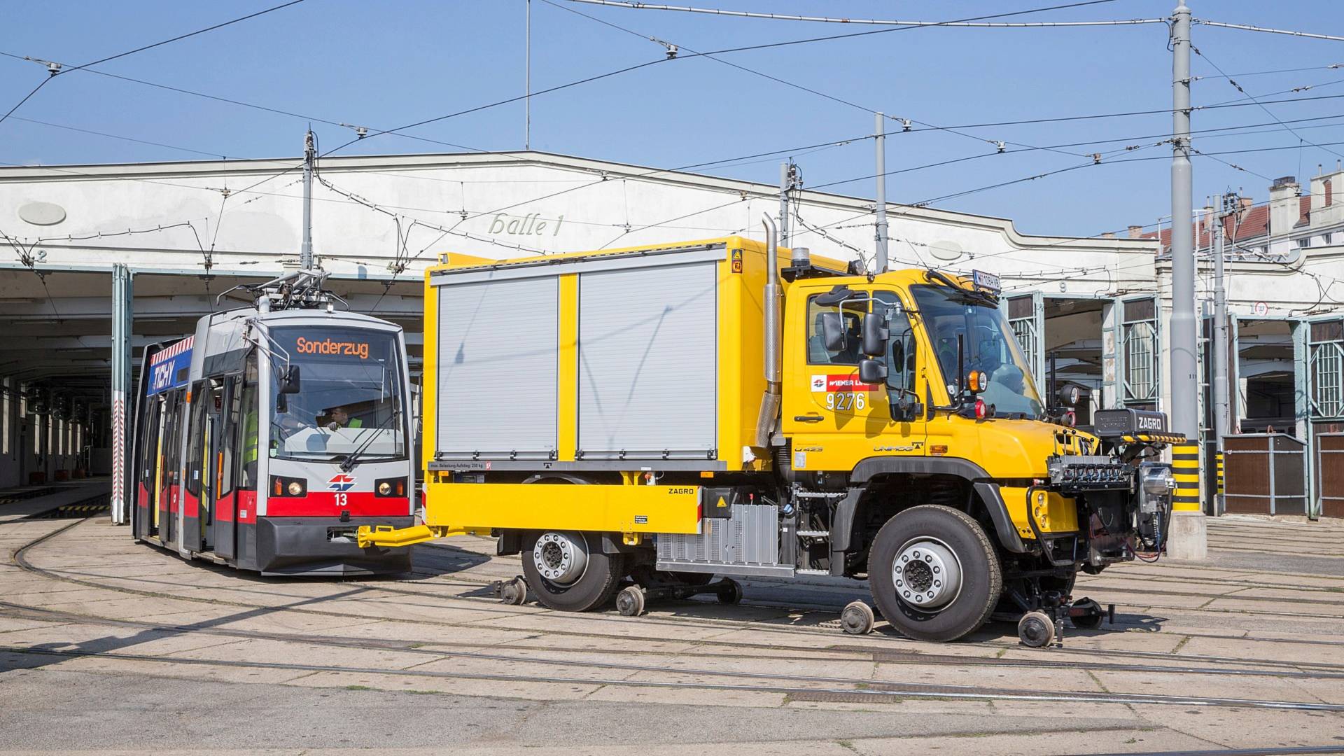 Mercedes-Benz-Unimog-Rail-22 Mercedes-Benz Has Created A Unimog That’s Ideal For Rail Jobs
