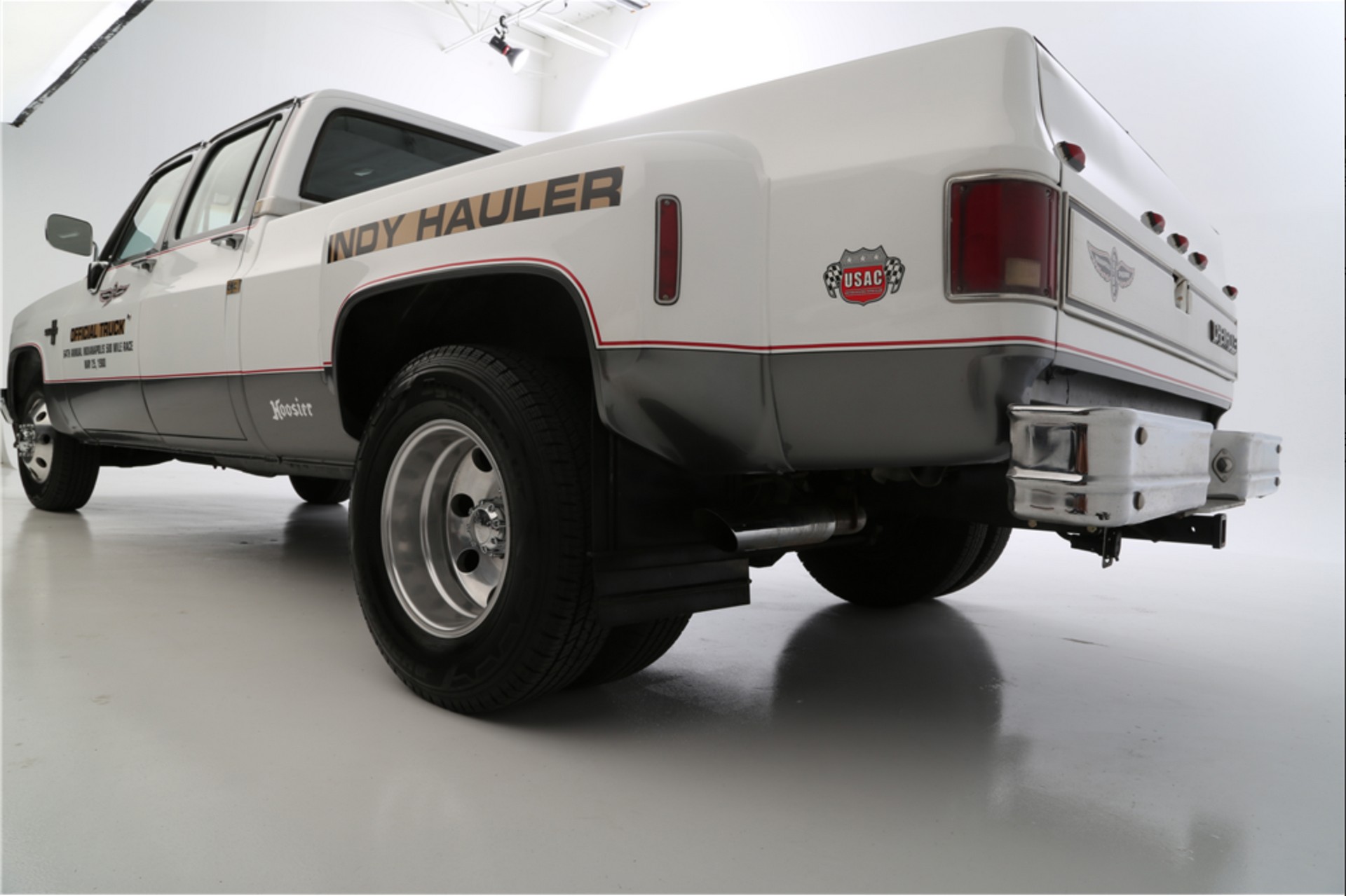 Burt Reynolds Auction-36 Burt Reynolds’ 1978 Pontiac Firebird Trans Am Is Going Up For Auction