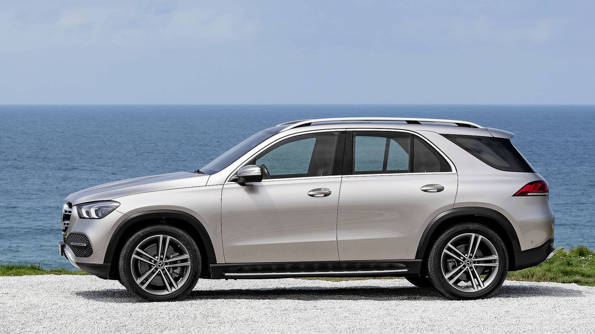 Mercedes-Benz-GLE-18 2019 Mercedes-Benz GLE Is Here With More Space, New Tech And Looks