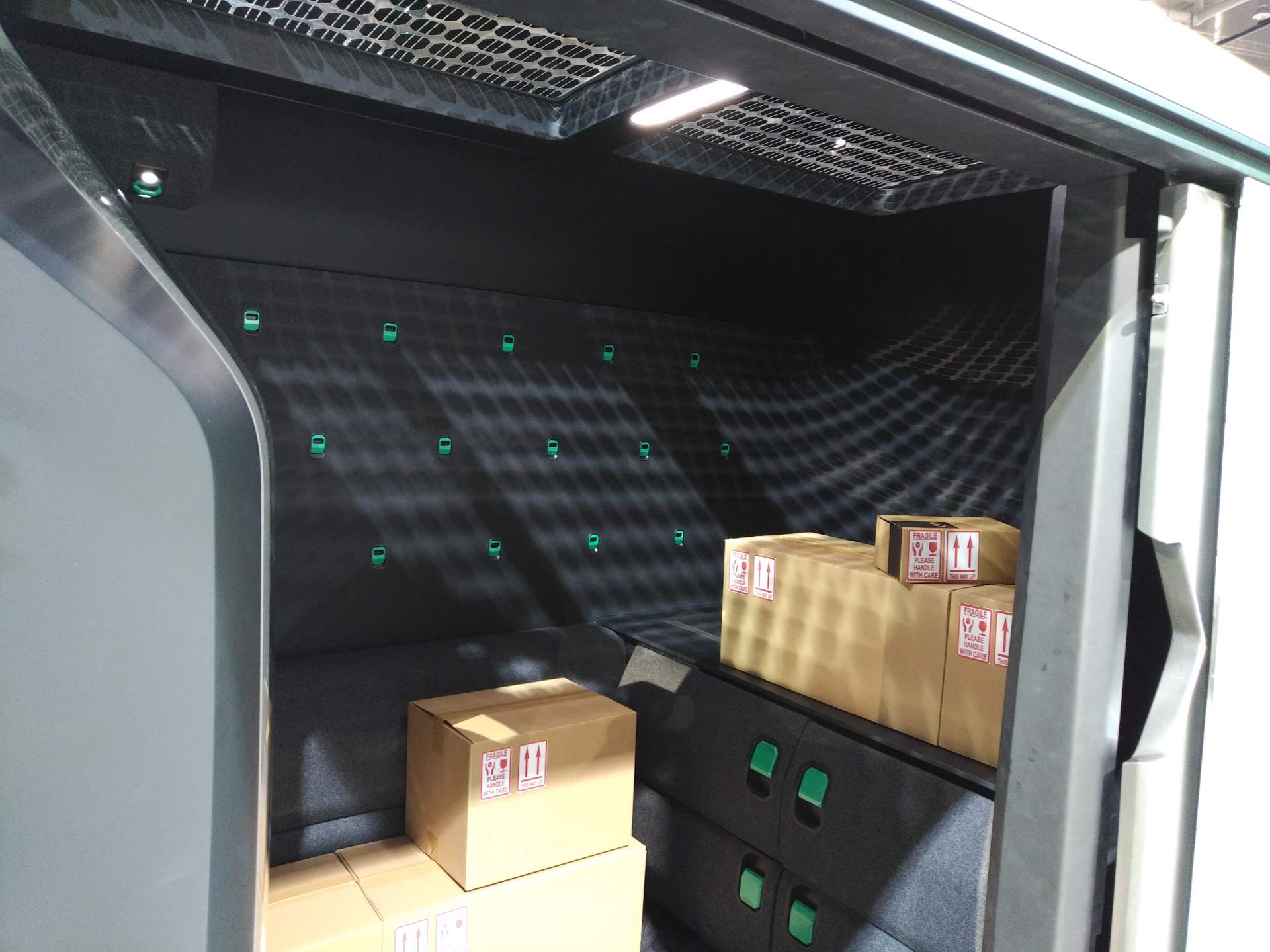 Renault-EZ-Pro-Concept-at-2018-IAA-Hannover-10 Renault EZ-Pro Concept Envisions Autonomous Last-Mile Delivery Vehicle (Live Images)