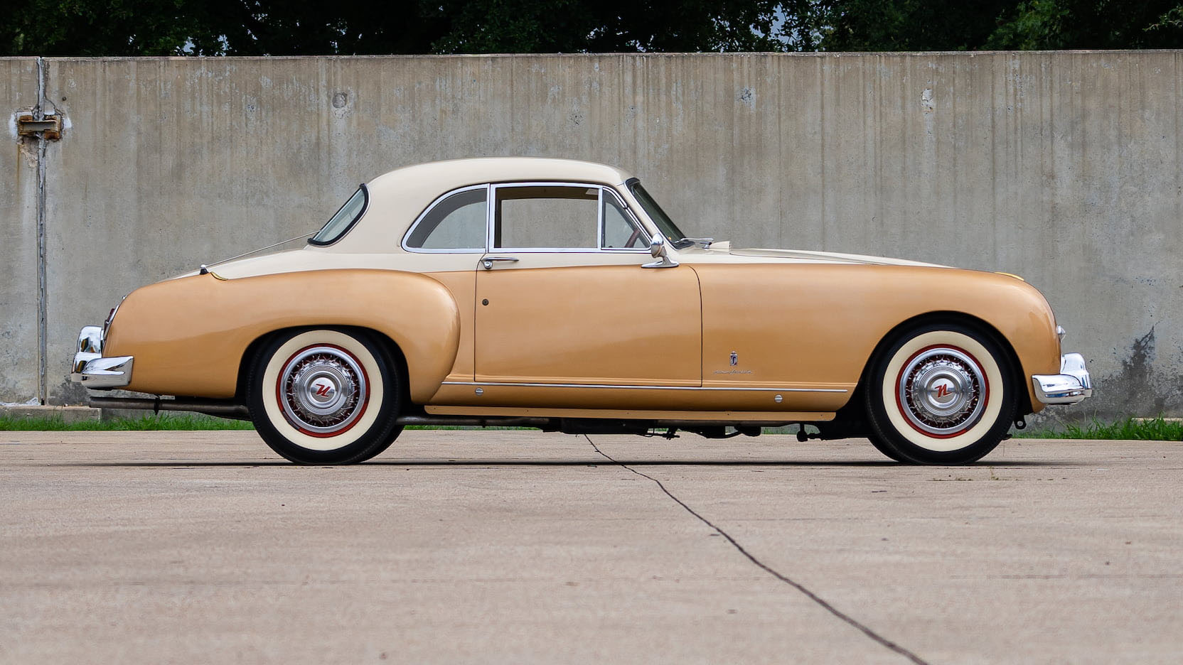 1953 Nash-Healey Le Mans Coupe 04 1953 Nash-Healey Le Mans Coupe Is The Splendid Rolling Embodiment Of International Cooperation