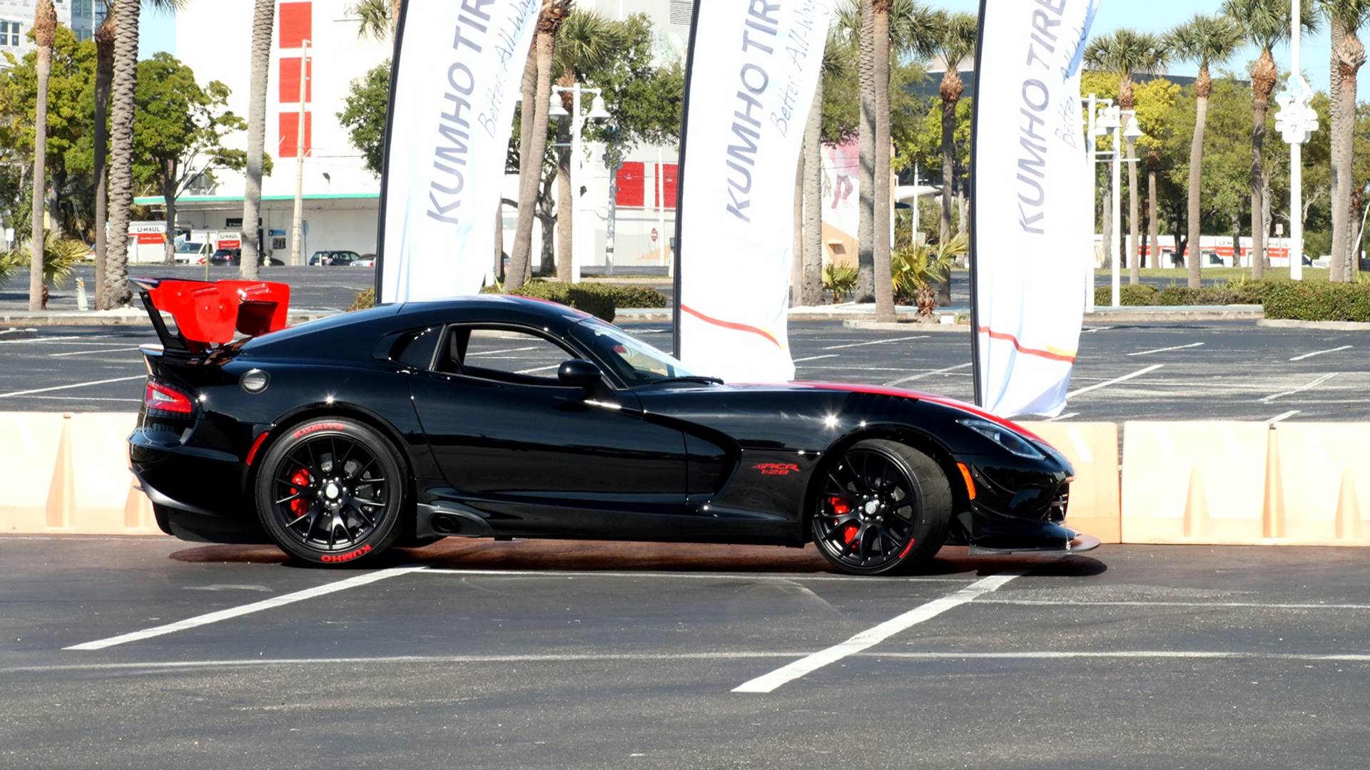 Dodge-Viper-ACR-Charity-Auction-6 You Can Win A Dodge Viper ACR By Buying Tickets For Charity