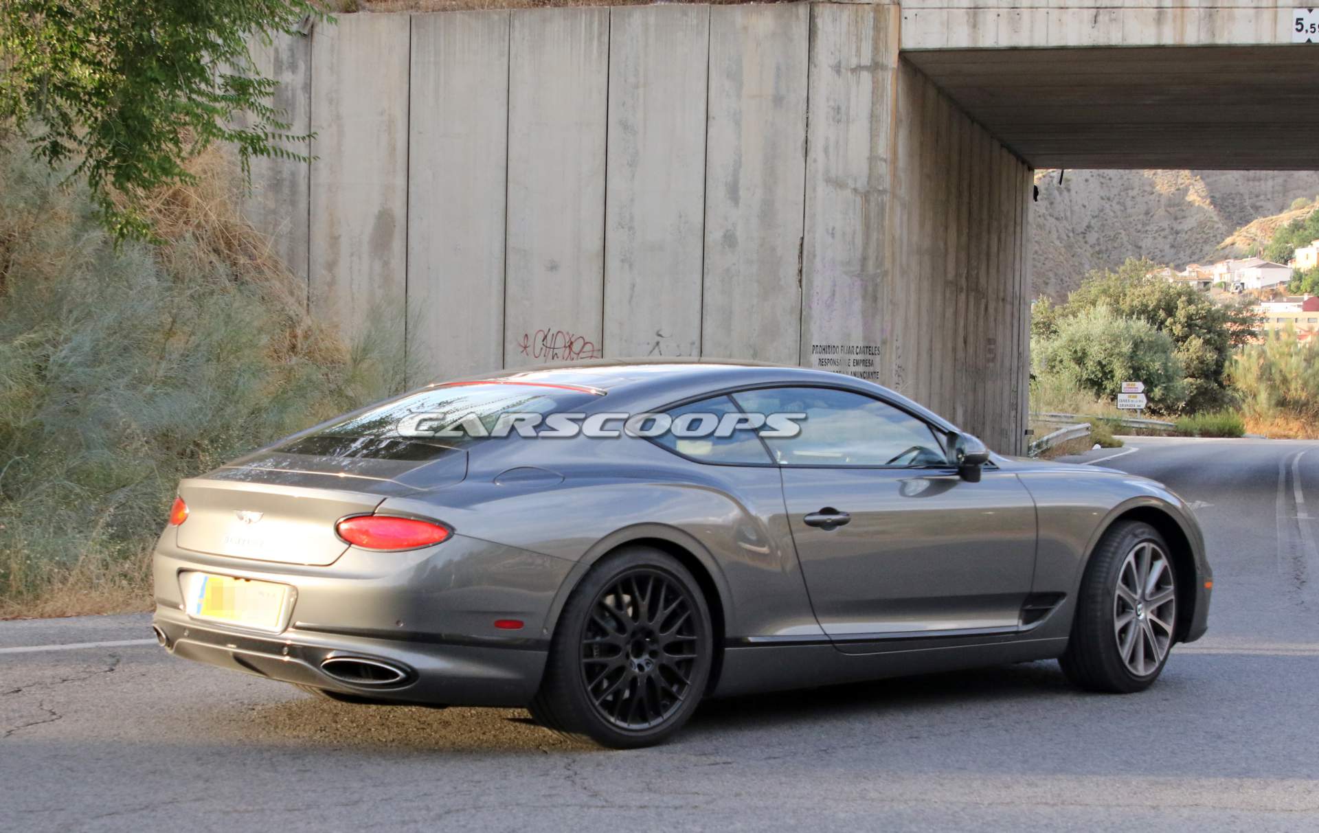 Bentley-Continental-GT-Speed-spy-shots-9 2020 Bentley Continental GT Speed Spied Mixing Wheel Sets