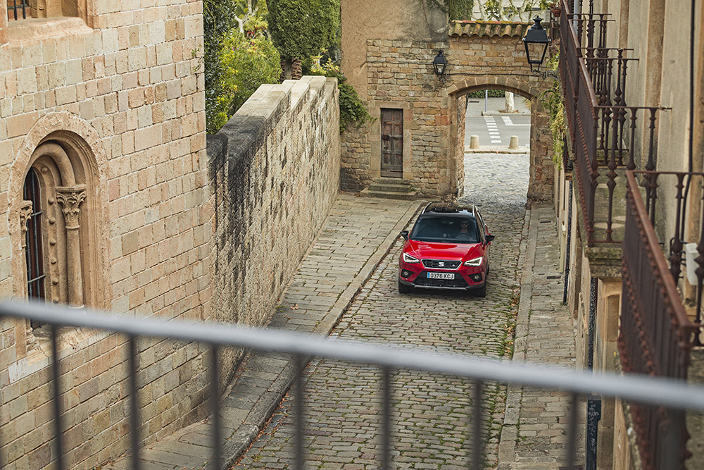 2019-seat-arona-tgi-5 CNG-Powered Seat Arona TGI Unveiled Ahead Of Paris Show Premiere