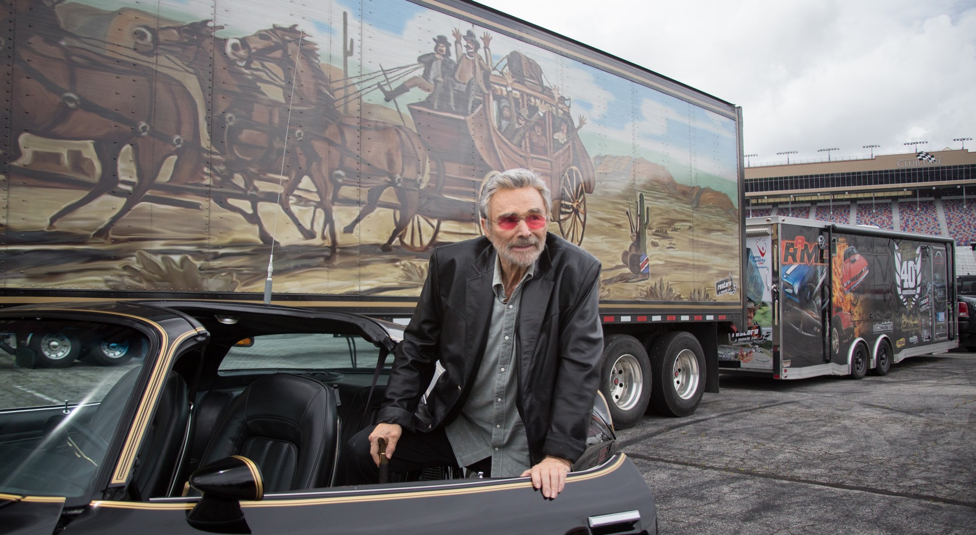 Burt Reynolds Auction-43 Burt Reynolds’ 1978 Pontiac Firebird Trans Am Is Going Up For Auction