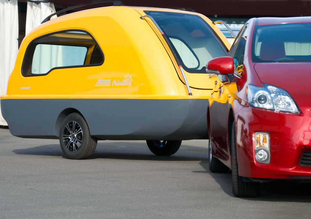 MiniBig-amphibious-camper-trailer-4 The MiniBig Is A Small Camper Trailer That Turns Into A Tiny Boat