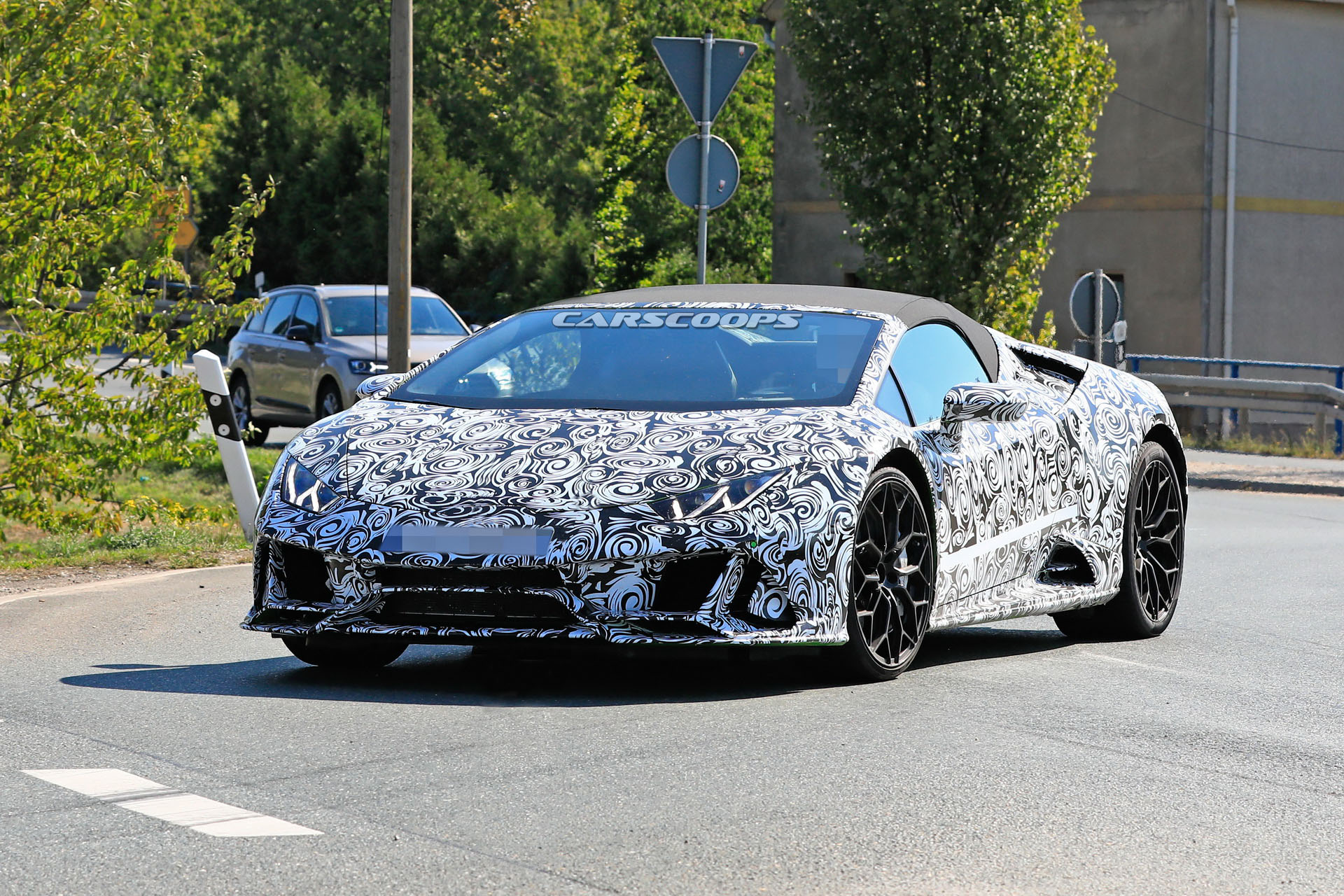 Lamborghini-Huracan-Scoop-04 2020 Lamborghini Huracan Teased, Gets New Tech, More Power