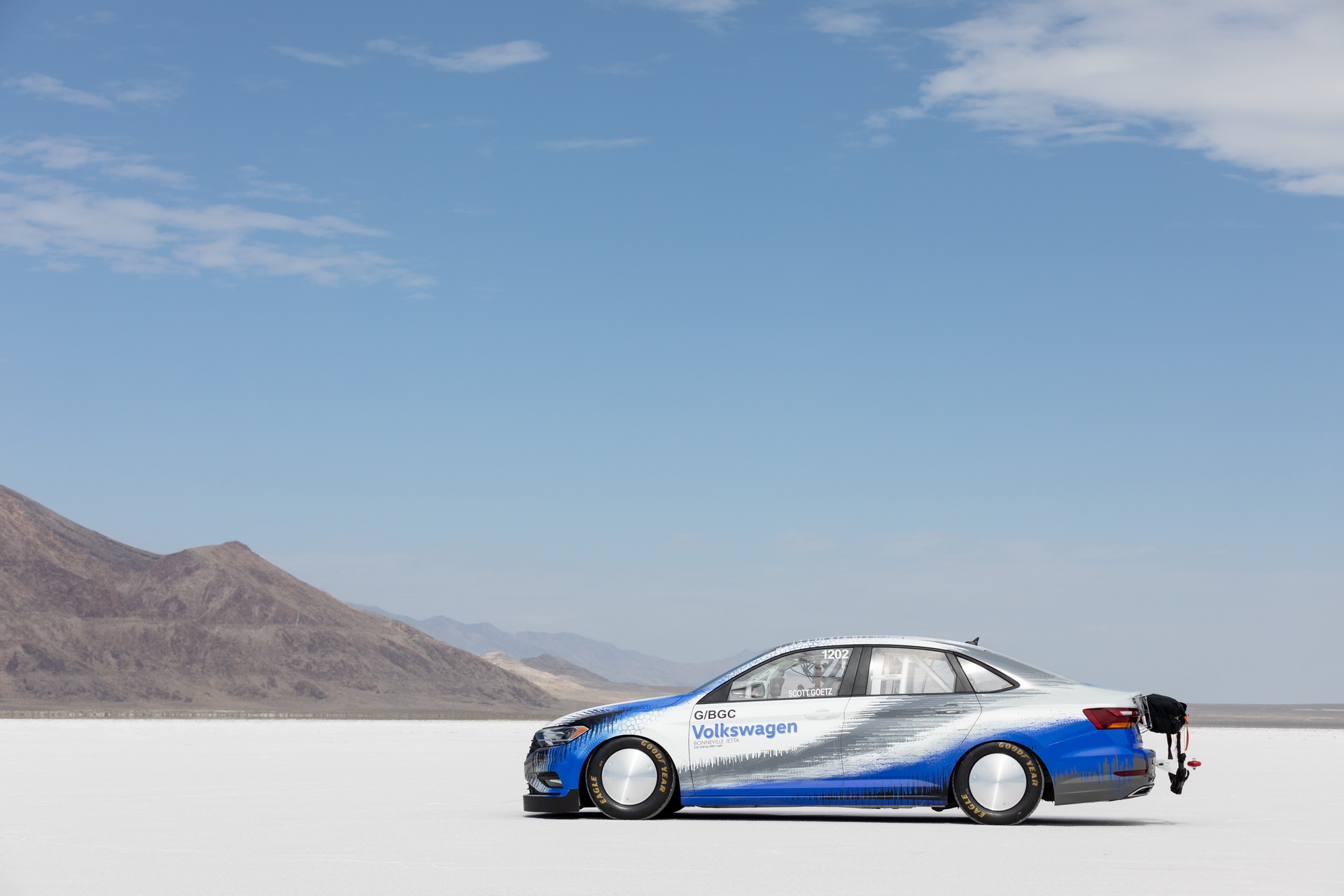 vw-jetta-land-speed-record-salt-flats-22 2019 VW Jetta Breaks SCTA Land Speed Record With 210 MPH Run