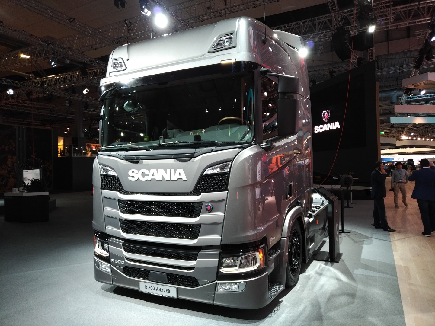 traton-group-2018-iaa-32 VW Truck & Bus Becomes TRATON Group, Wants To Revolutionize Global Transportation