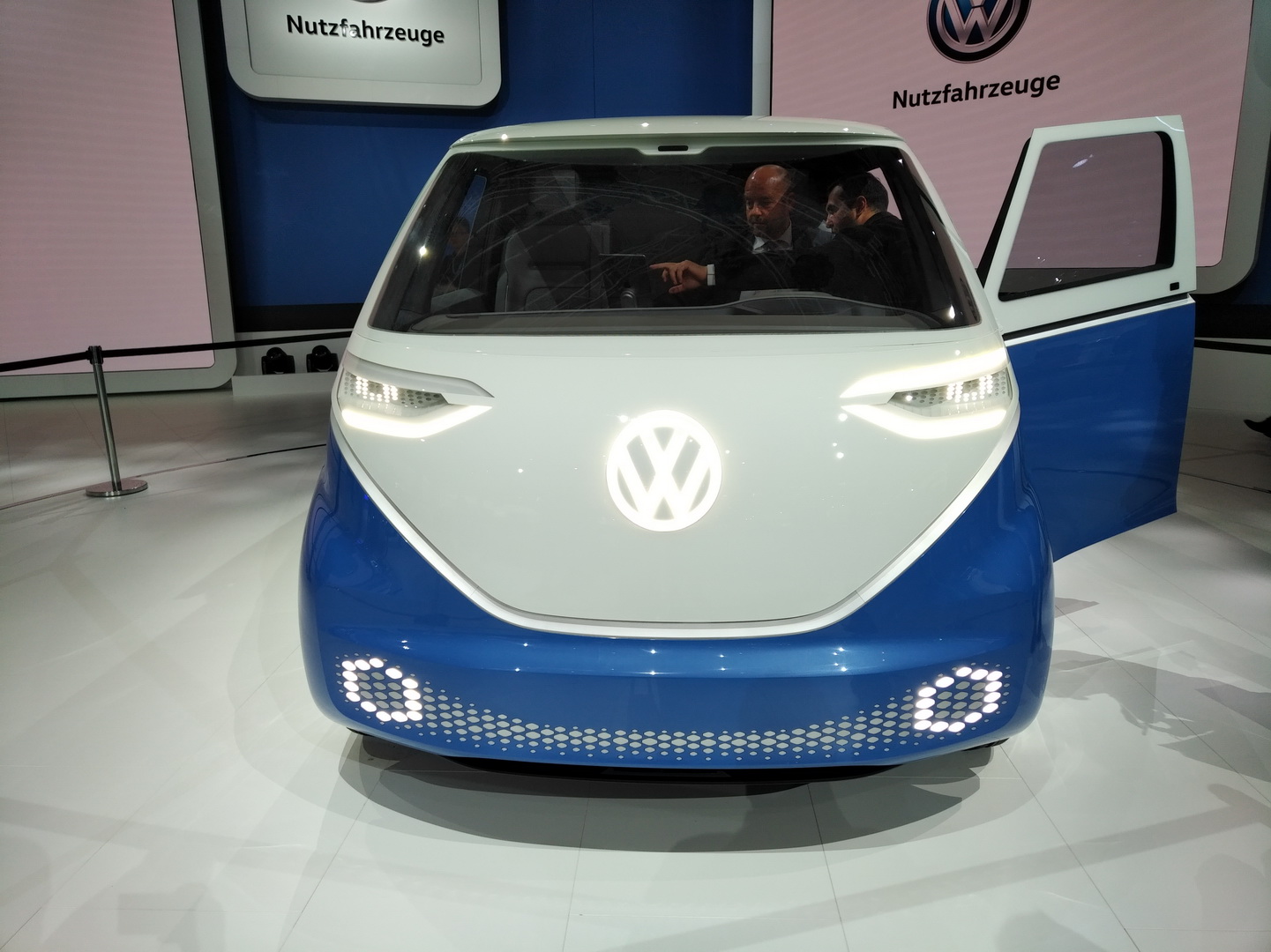 2018-vw-id-buzz-cargo-concept-2 VW Truck & Bus Becomes TRATON Group, Wants To Revolutionize Global Transportation