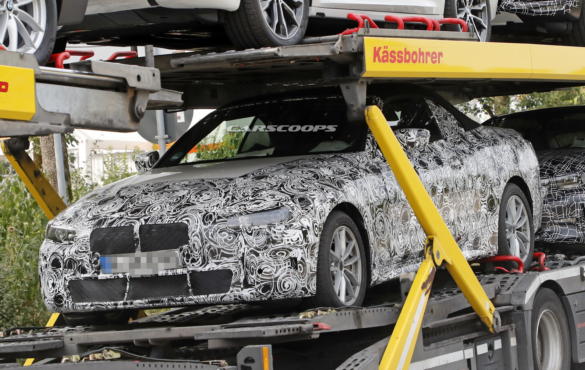 2020-bmw-4-series-convertible-spy-debut-1 2020 BMW 4-Series Cabriolet Goes Back To A Traditional Soft Top