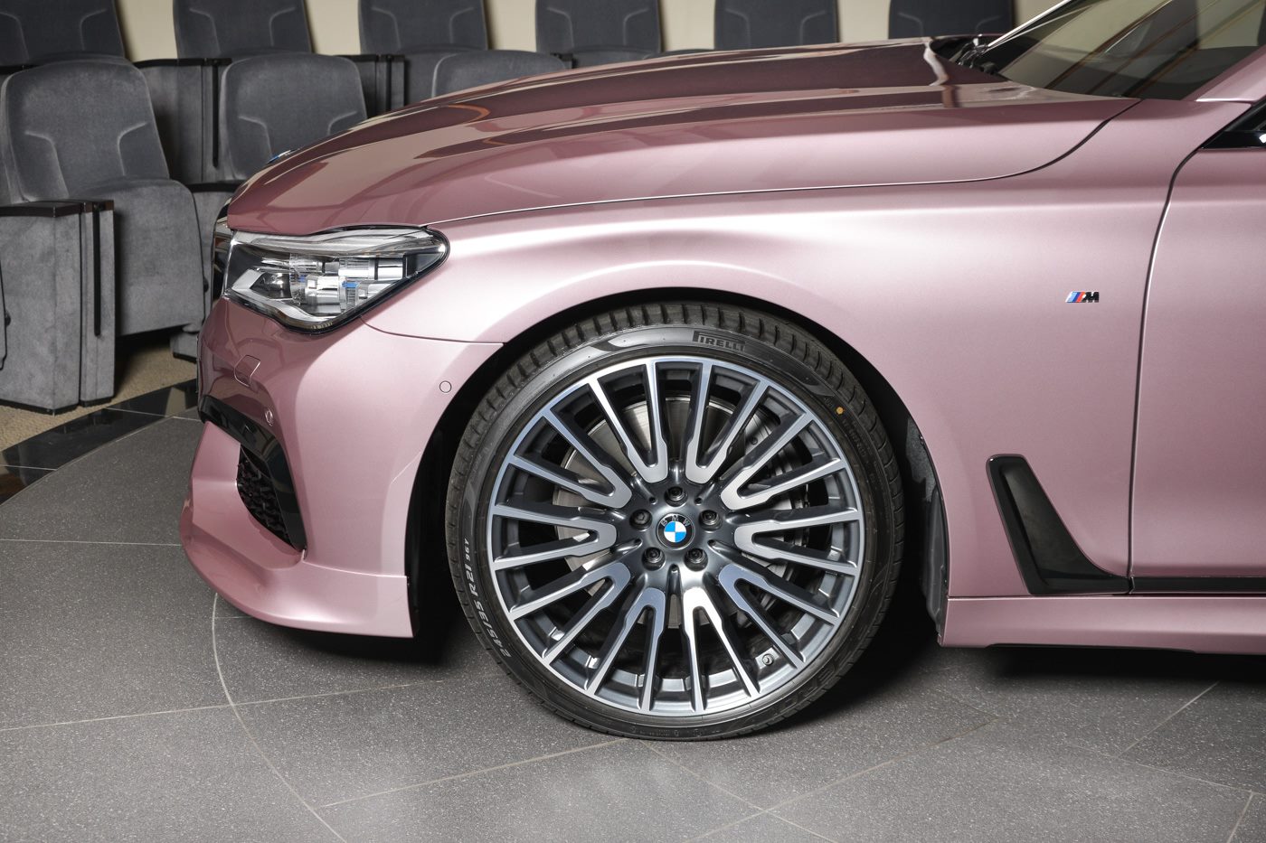 BMW-750Li-Rose-Quartz-5 No, That’s Not A Pink 750Li; It’s A Rose Quartz One In BMW Individual-Speak