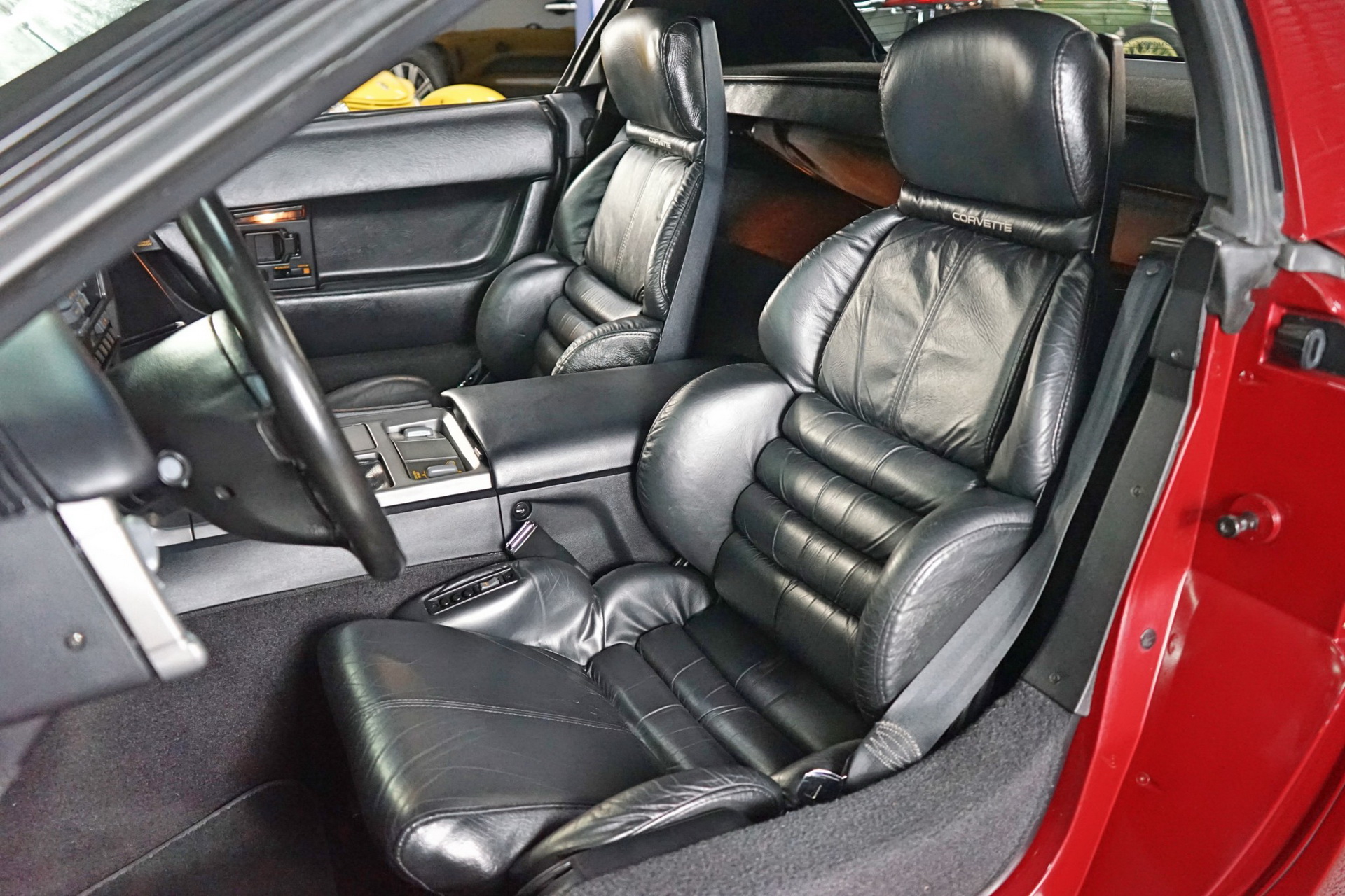 Callaway-Corvette-TT-16 Travel Back In Time With This Drop-Top Callaway Corvette Twin Turbo