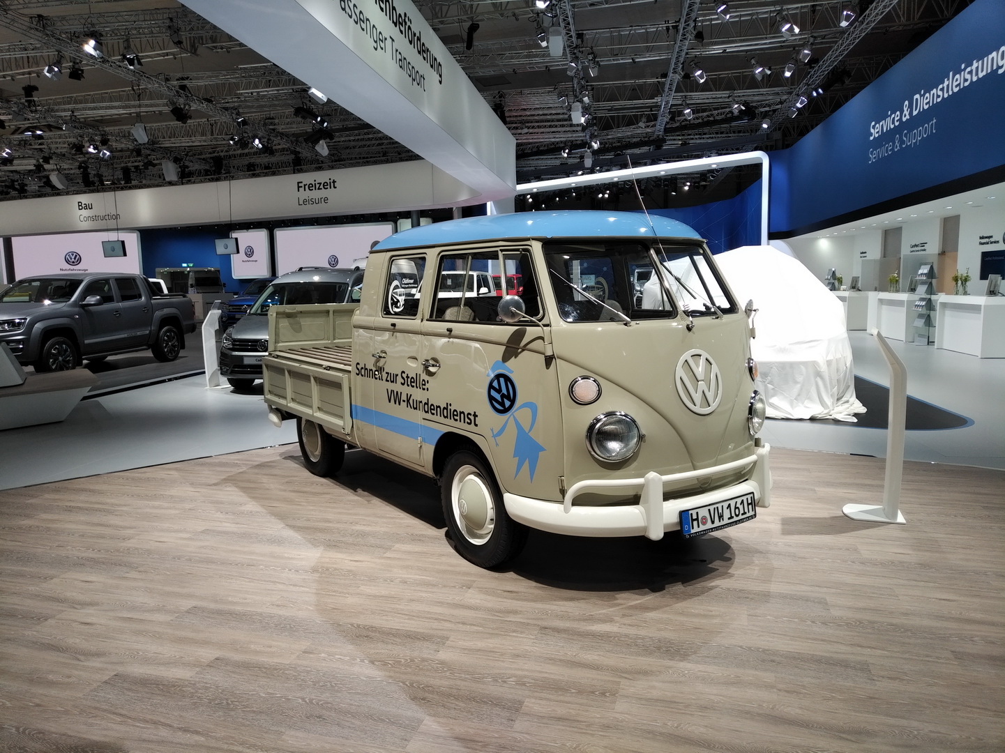 traton-group-2018-iaa-158 VW Truck & Bus Becomes TRATON Group, Wants To Revolutionize Global Transportation