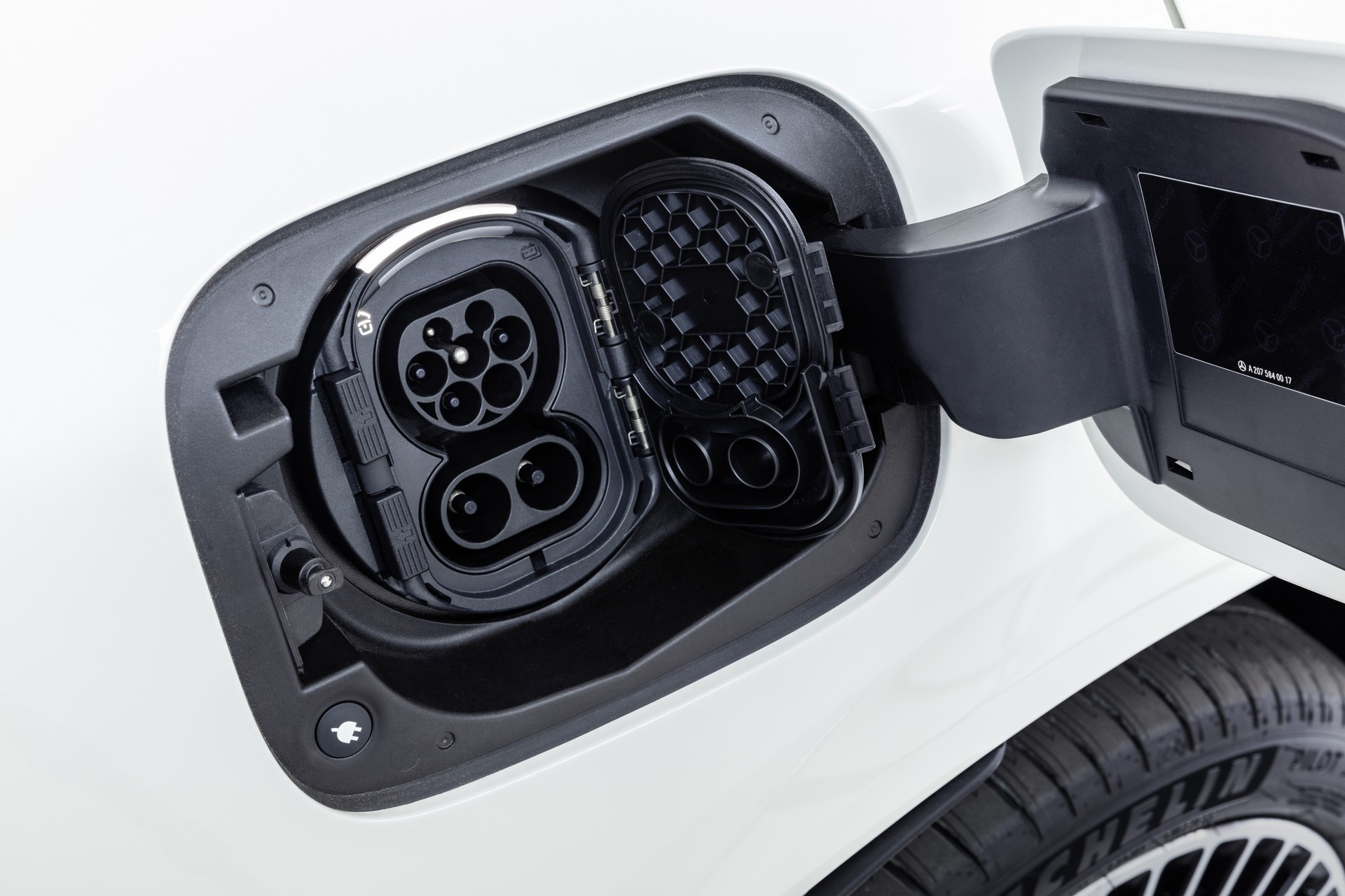 Mercedes-EQC-66 Mercedes Enters The Electric Era With All-New EQC Crossover