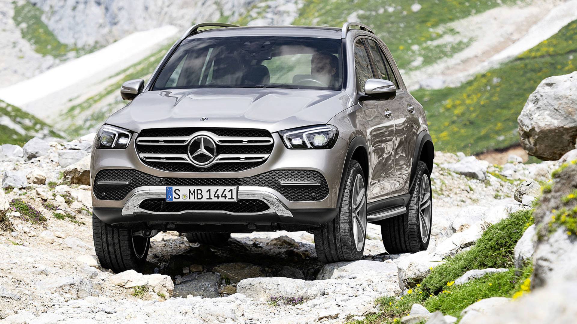 Mercedes-Benz-GLE-11 2019 Mercedes-Benz GLE Is Here With More Space, New Tech And Looks
