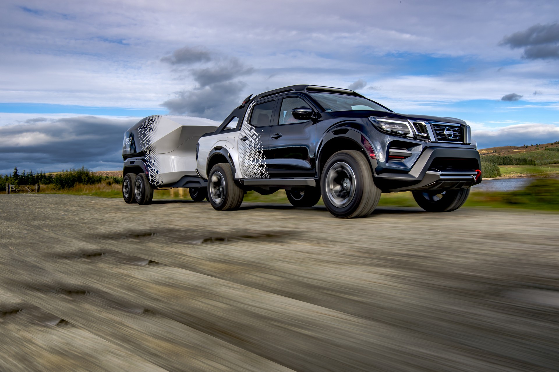 Navara Dark Sky concept-40 Nissan Navara Dark Sky Concept Packs Plenty Of Star Power Thanks Its To Observatory-Class Telescope