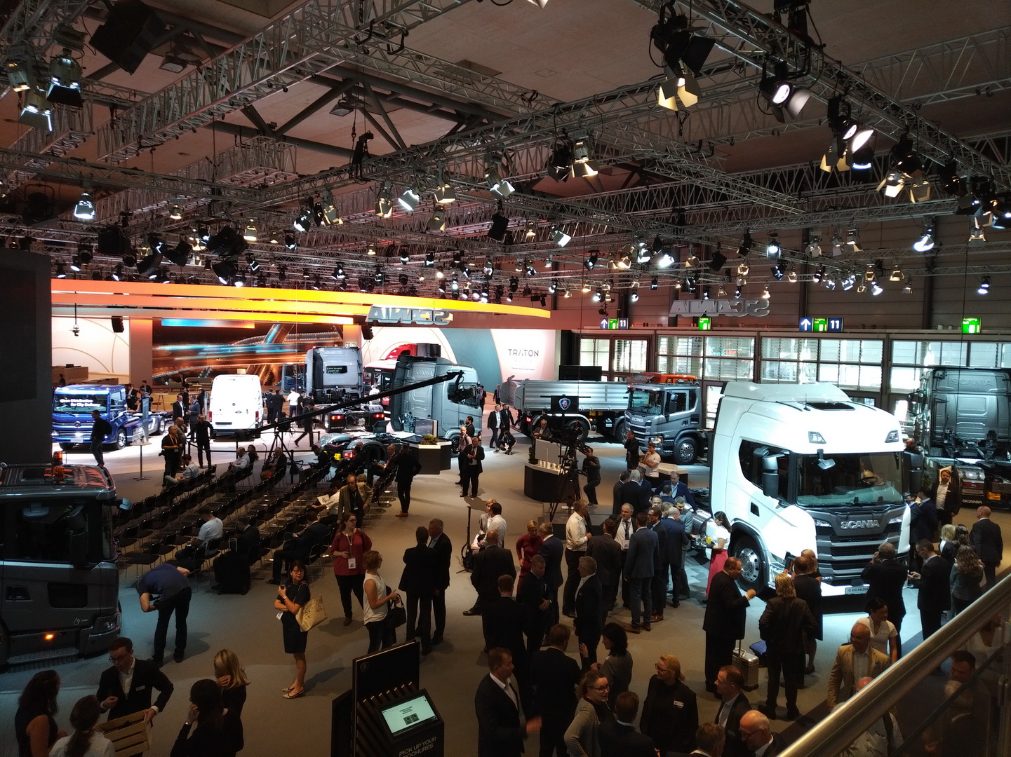 traton-group-2018-iaa-206 VW Truck & Bus Becomes TRATON Group, Wants To Revolutionize Global Transportation