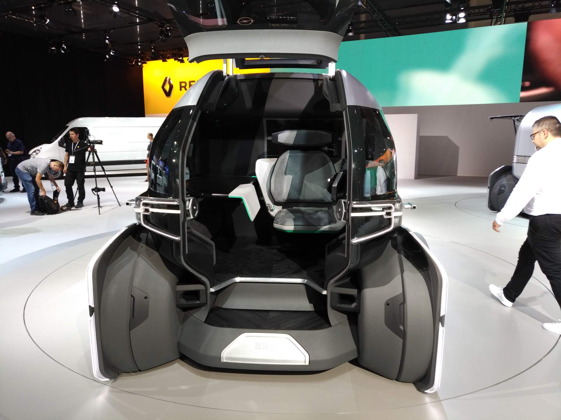 Renault-EZ-Pro-Concept-at-2018-IAA-Hannover-19 Renault EZ-Pro Concept Envisions Autonomous Last-Mile Delivery Vehicle (Live Images)