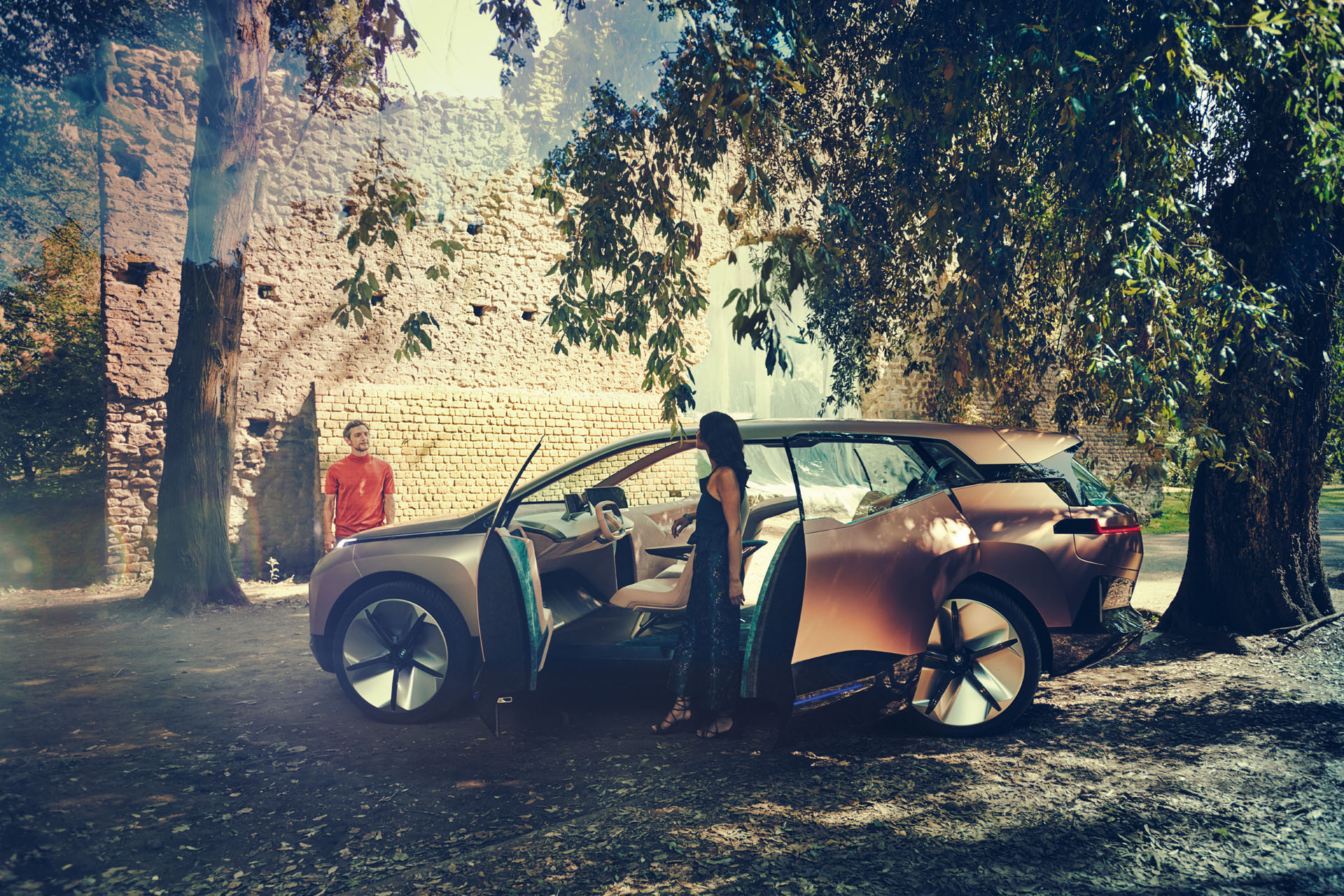 bmw-vision-inext-113 BMW Vision iNext Shows The Way Forward For A New Electric SUV