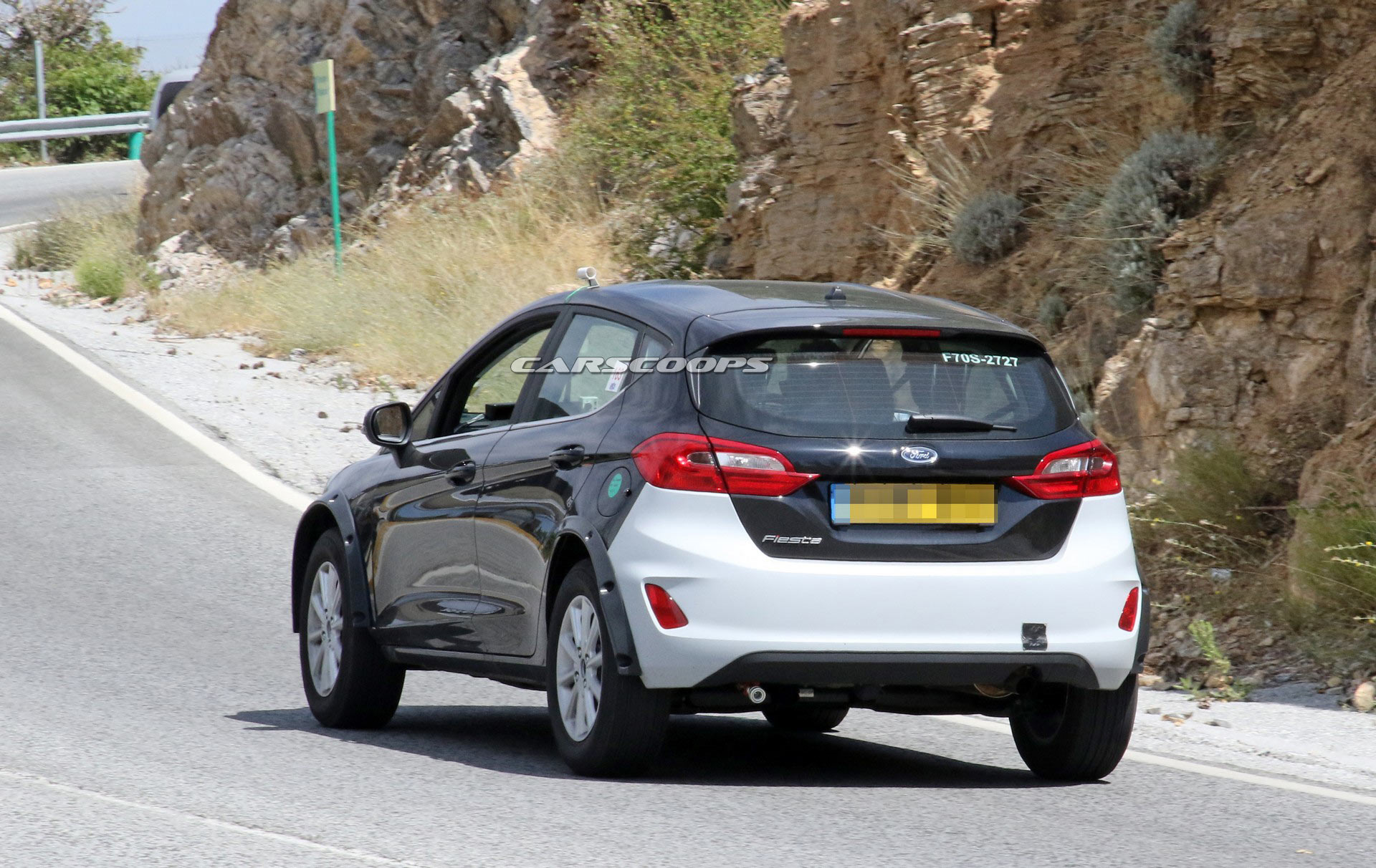 Ford-B-SUV-Spy-11 Ford B-Segment Crossover Spied, Could Be The New EcoSport