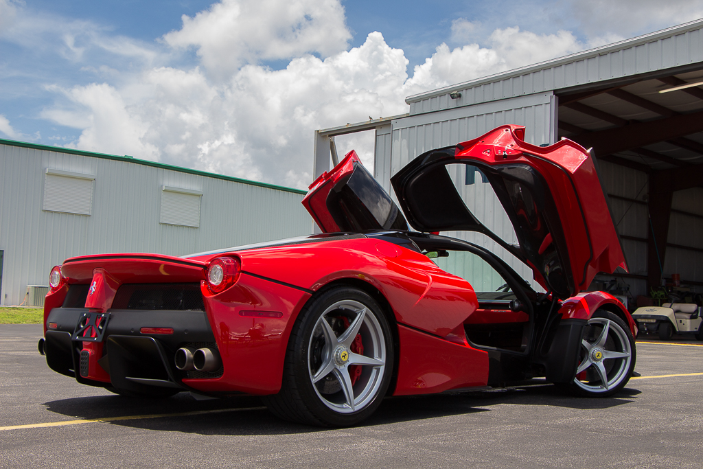 2015-LaFerrari-Auction-32 2015 LaFerrari Fails To Sell On Online Auction Despite $3.1 Million Bid