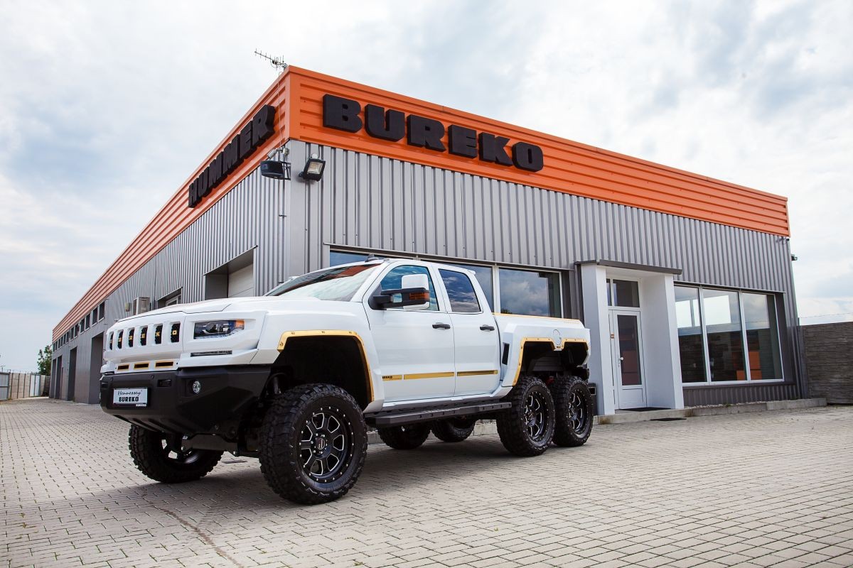 Bureko-6x6-based-on-Chevrolet-Silverado-45 Chevy Silverado Goes To Czech Republic, Returns As The Brutal Bureko 6×6