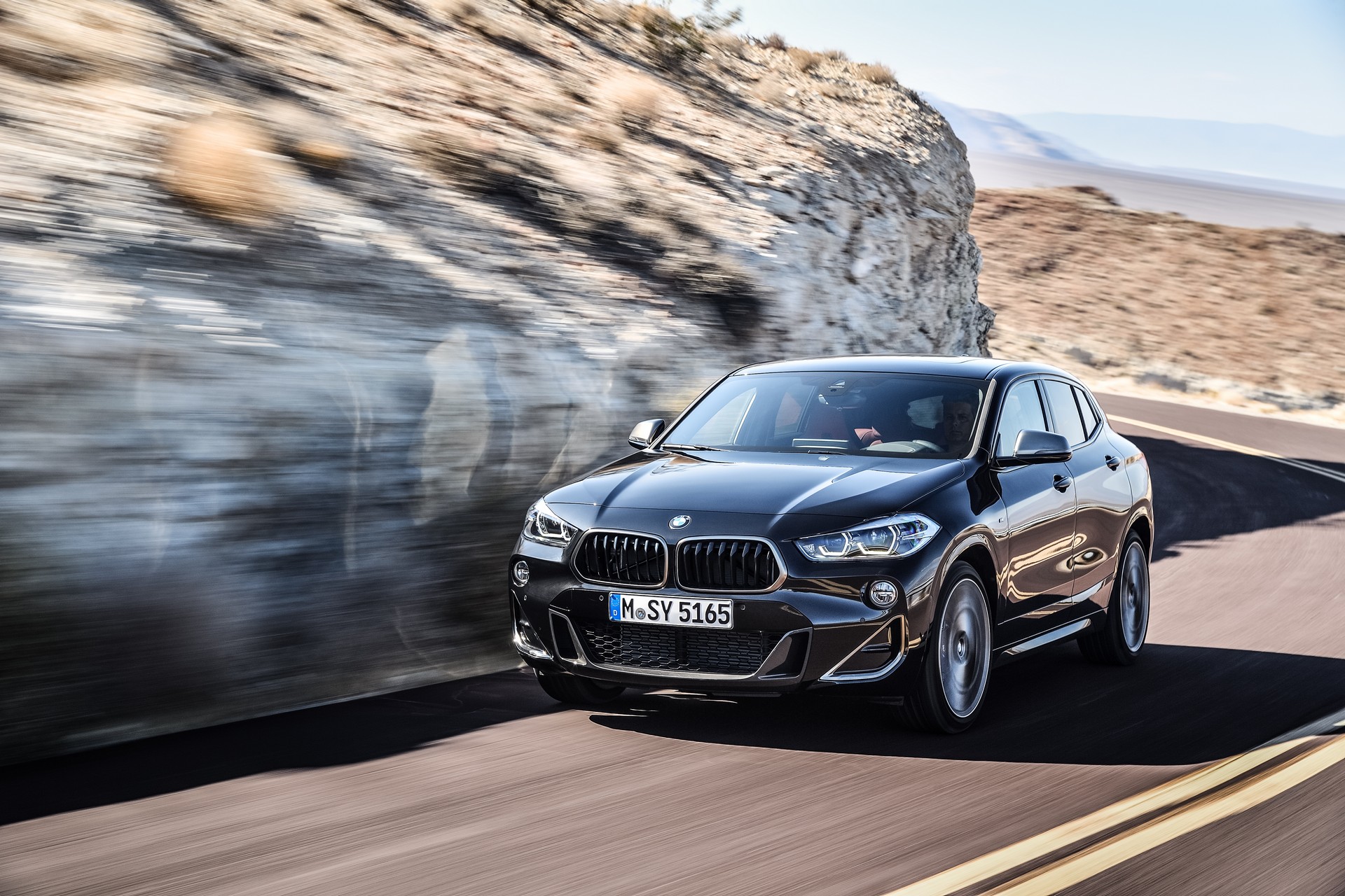 BMW X2 M35i-14 2019 BMW X2 M35i Combines 302 HP With A Hatchback-Like Body