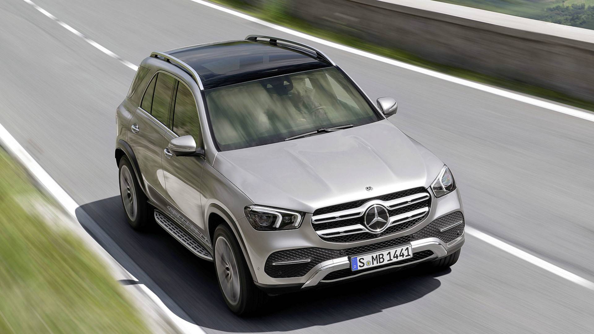 Mercedes-Benz-GLE-6 2019 Mercedes-Benz GLE Is Here With More Space, New Tech And Looks