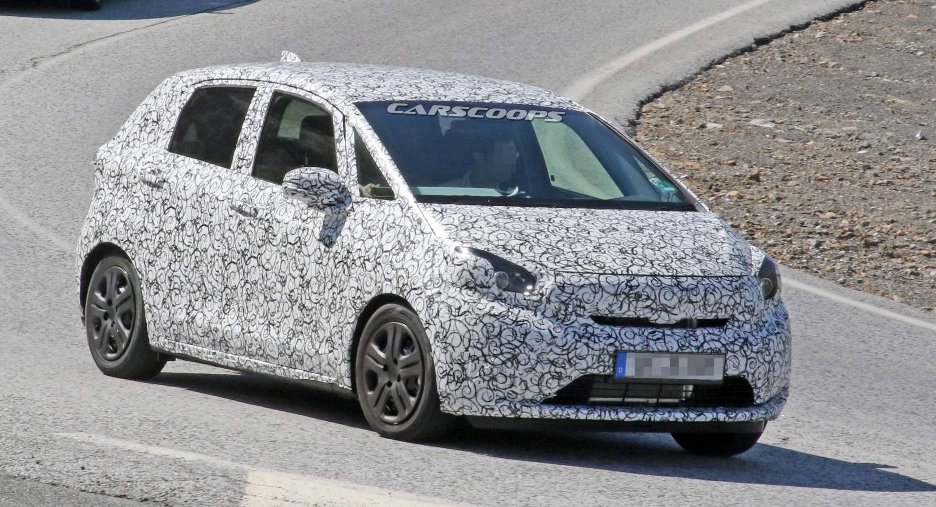 2020-Honda-Jazz-spy-shots-0 2020 Honda Fit & Jazz: Design, Engines And Everything Else We Know