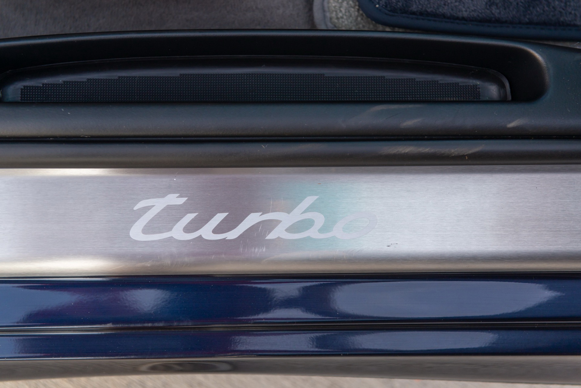 2001-porsche-911-turbo-6speed-bat-59 Has The Time Come To Appreciate A 2001 Porsche 911 (996) Turbo 6-Speed?