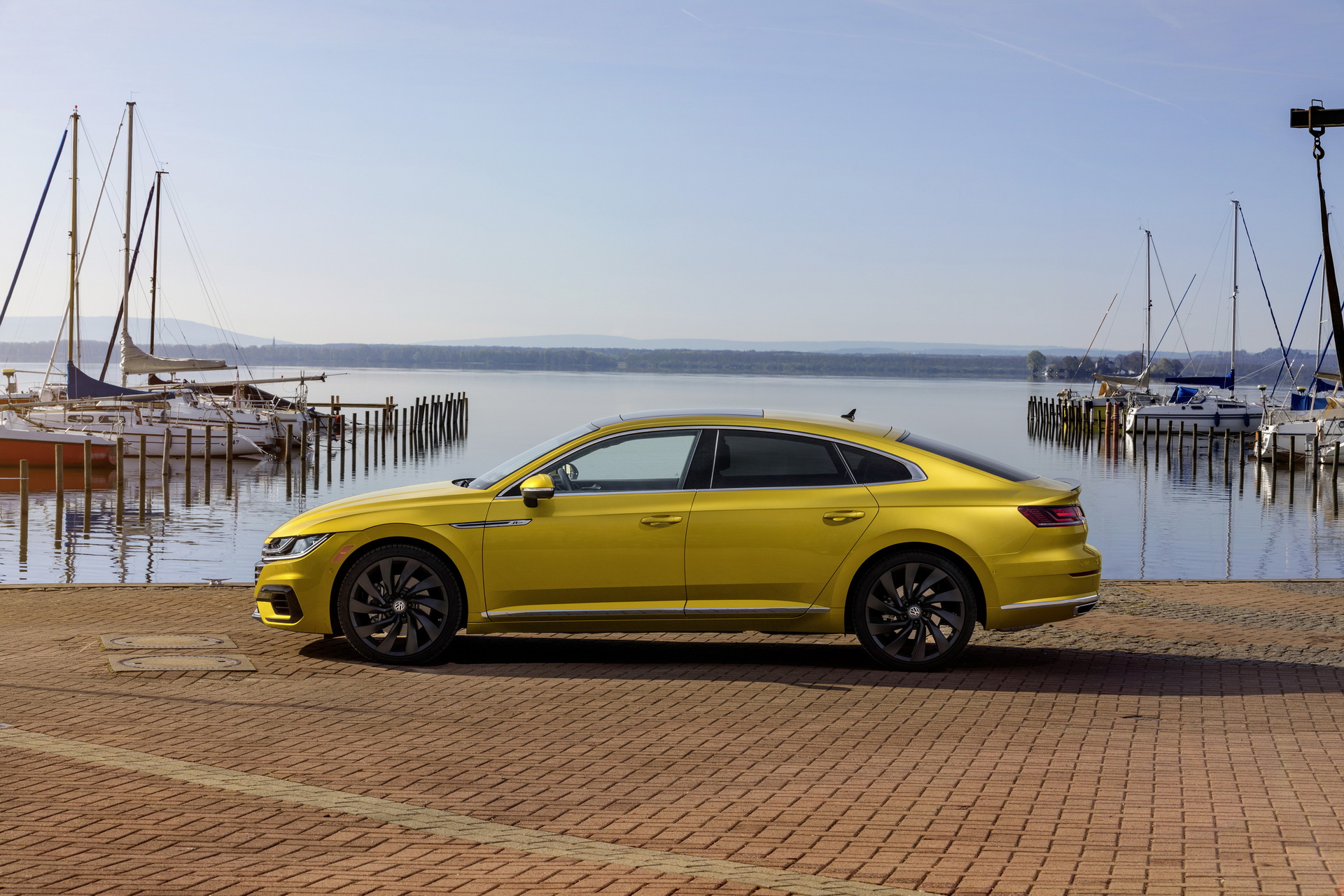 2018-VW-Arteon-05 VW Pushes US Launch Of Arteon To Early 2019 Due To Emission Regulations