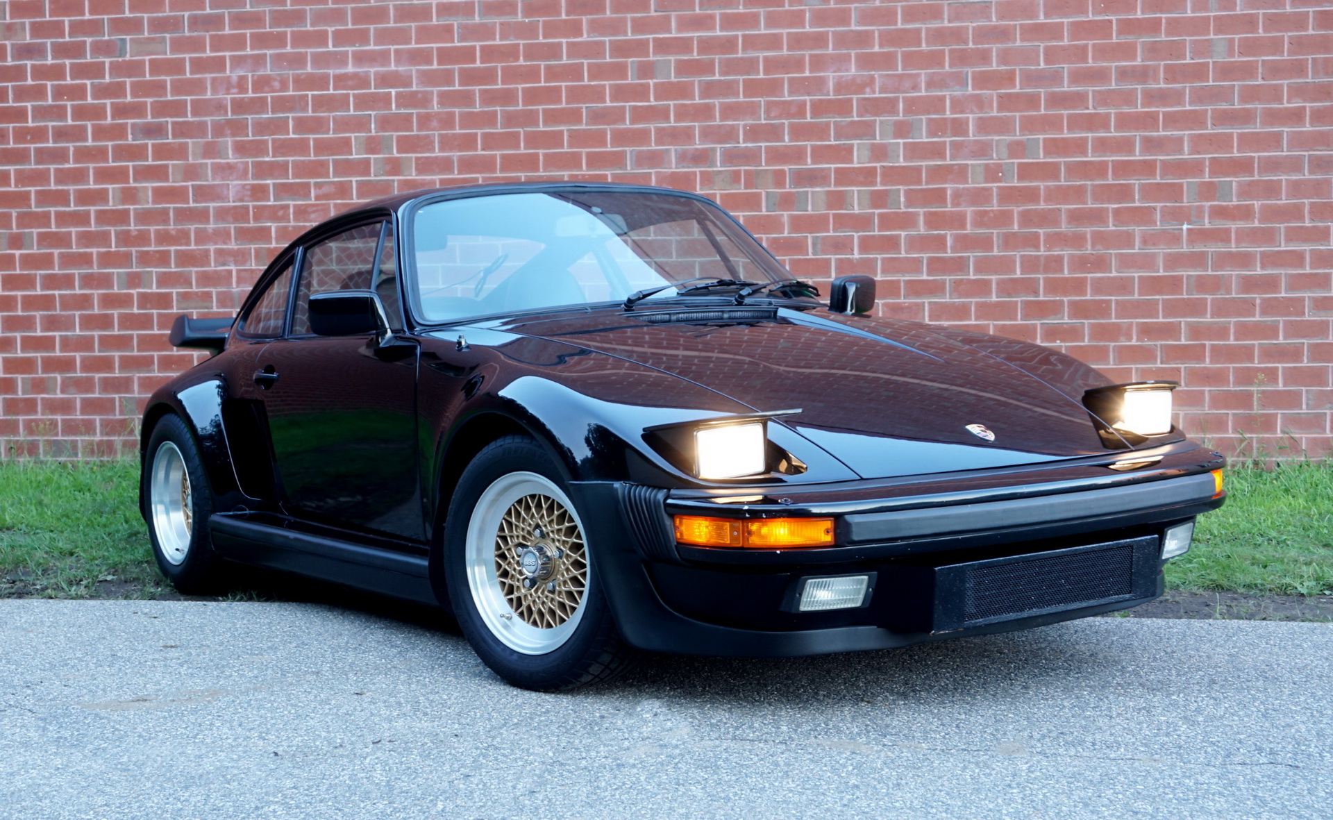 1979-porsche-930-slantnose-bat-auction-5 1979 930 Turbo Slantnose Is Not Your Typical-Looking 911