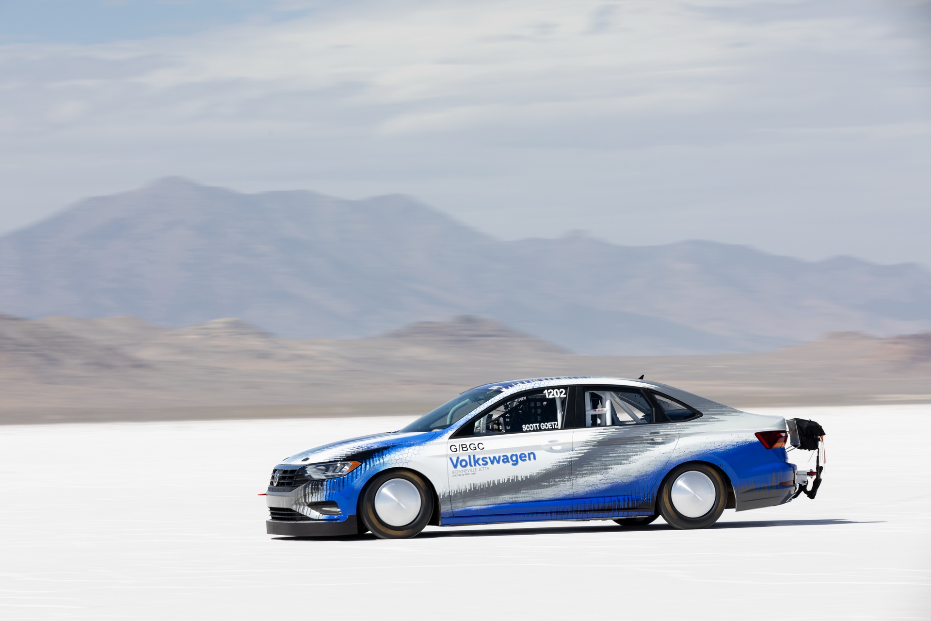 vw-jetta-land-speed-record-salt-flats-31 2019 VW Jetta Breaks SCTA Land Speed Record With 210 MPH Run