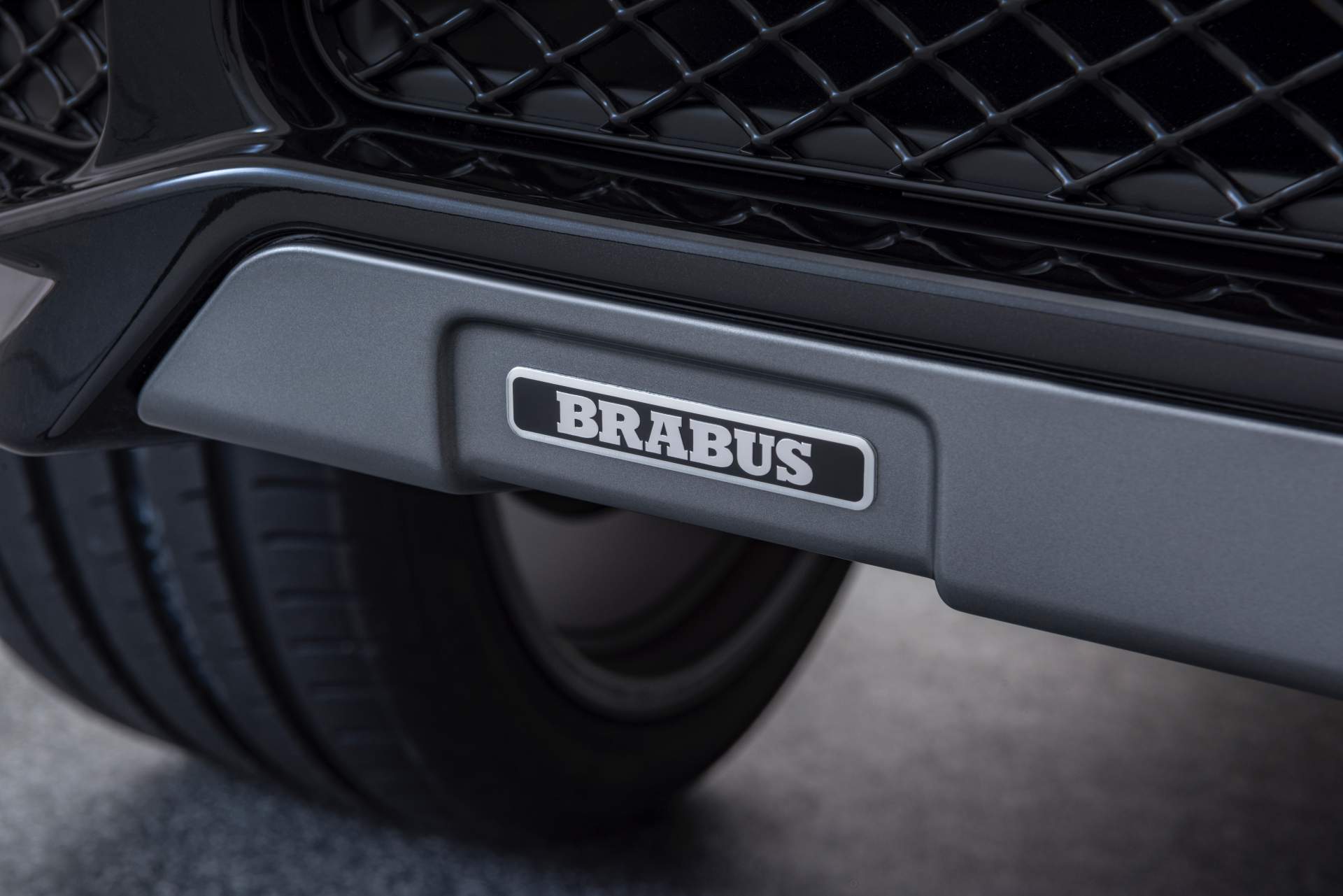 Brabus-700-Widestar-based-on-Mercedes-AMG-G63-14 New Brabus 700 Widestar Is What Stock Mercedes-AMG G63s Dream Of Becoming