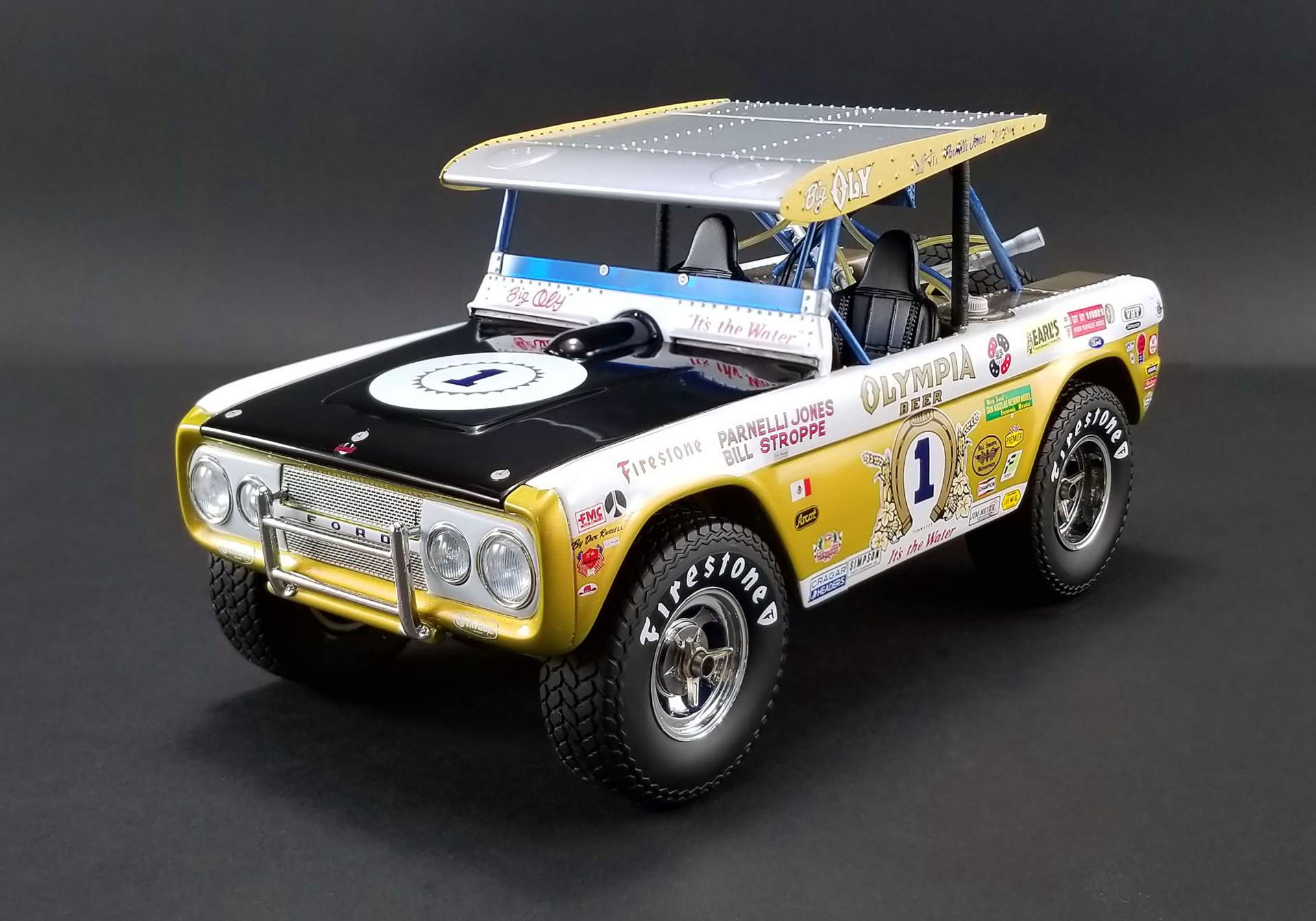 Big-Oly-Bronco-Baja-1000-Champion-diecast-model-3 Legendary Big Oly Bronco Returns As Painstakingly Accurate Scale Model