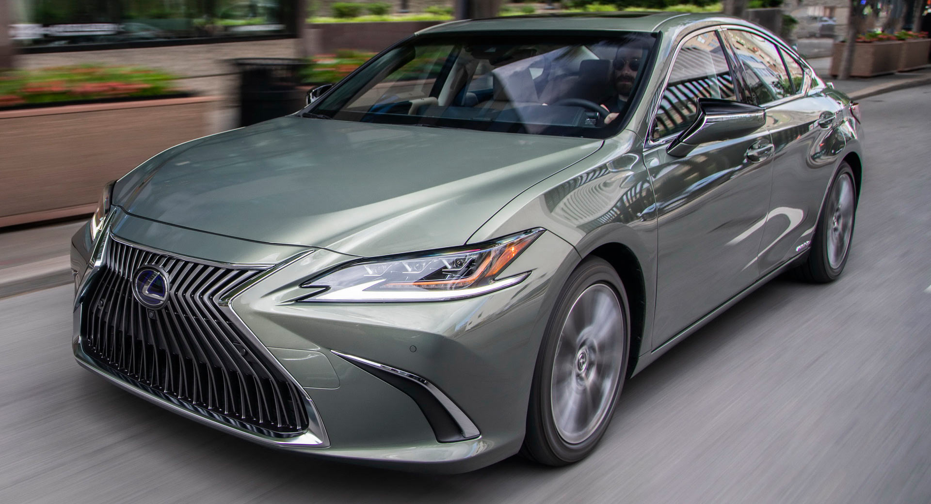 Lexus ES Priced From £ 35,150 In The UK, Orders Open This October Carscoops...