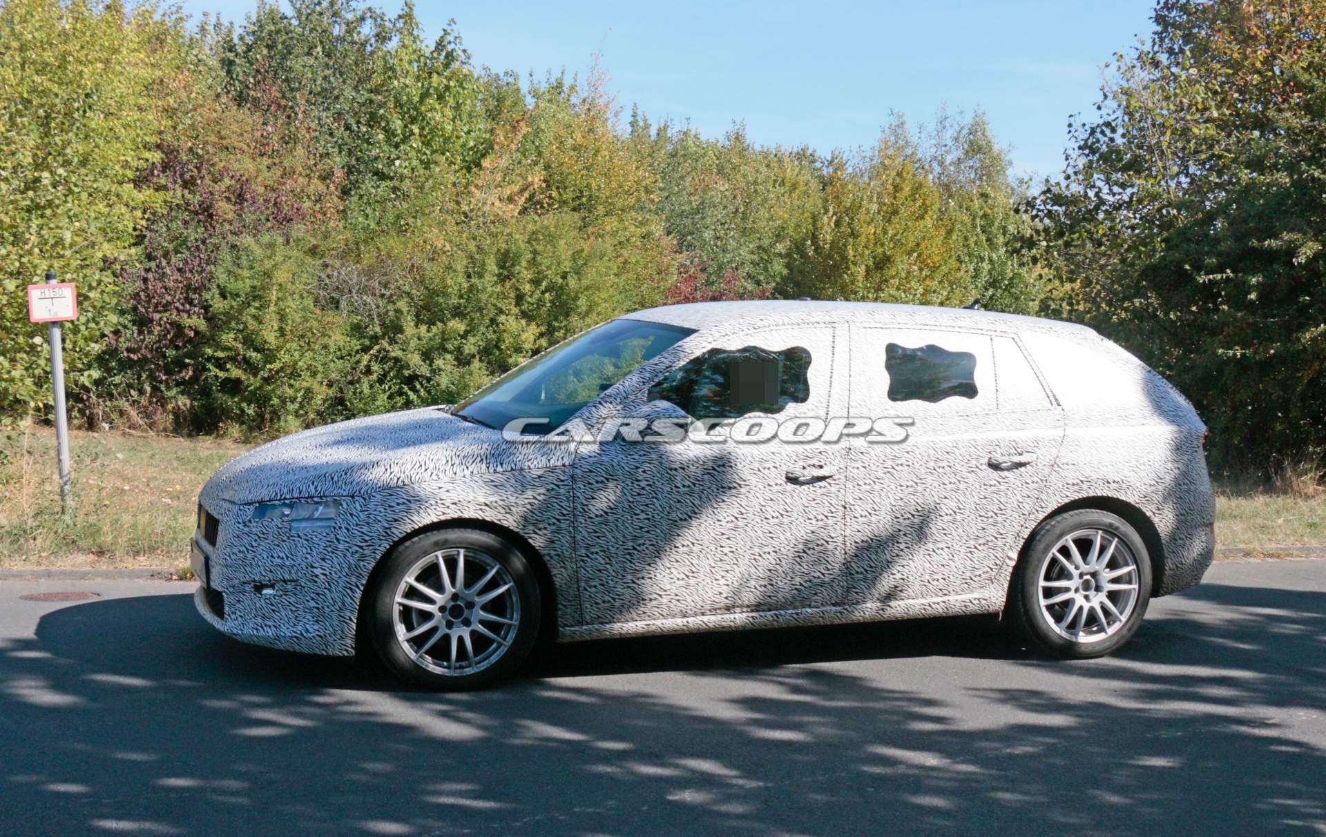 2019-Skoda-Rapid-Spaceback-spy-shots-27 2019 Skoda Rapid Spaceback Makes Spy Debut At The Nürburgring
