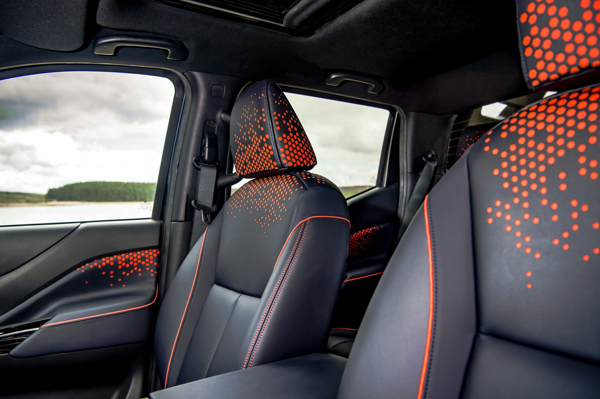 Navara Dark Sky concept-6 Nissan Navara Dark Sky Concept Packs Plenty Of Star Power Thanks Its To Observatory-Class Telescope