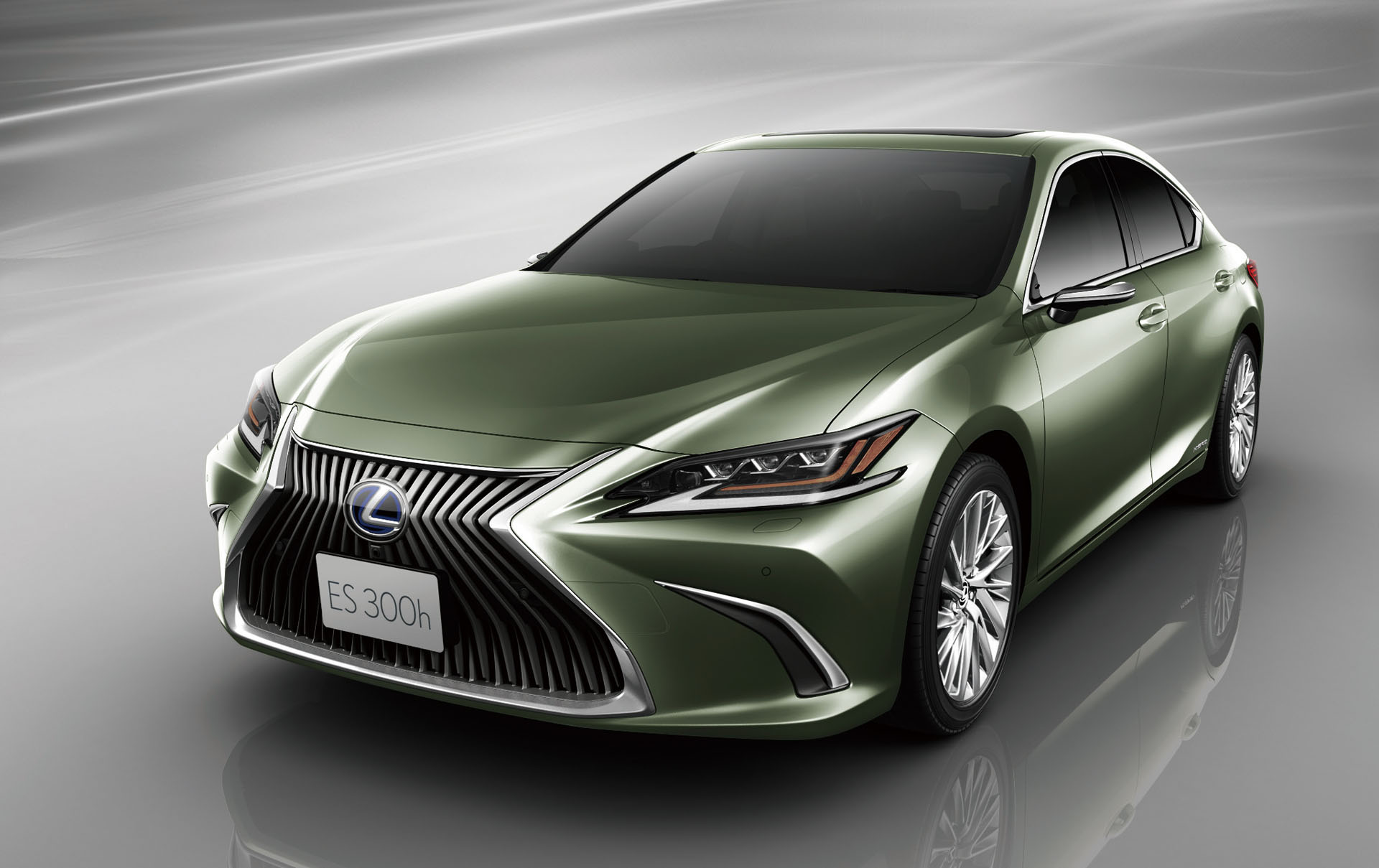 Lexus-ES-DigitalOuterMirrors-01 Lexus Beats Audi And Becomes First To Put Digital Side-View Cameras Into Production