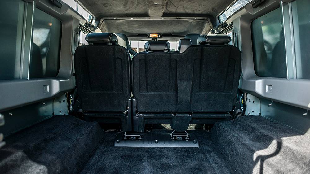 Chelsea-Truck-Company-Land-Rover-Defender-110-Utility-Wagon-9 Chelsea Truck’s LR Defender 110 Utility Wagon Knows Luxury Like You Wouldn’t Believe
