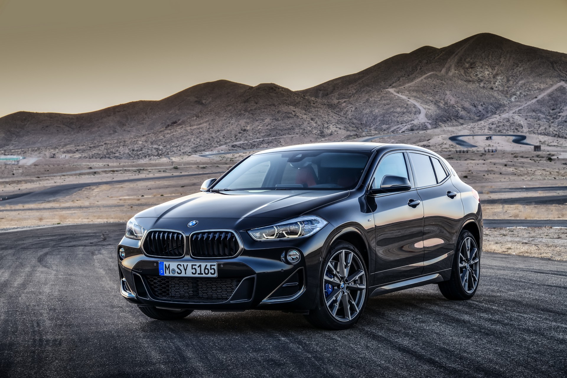 BMW X2 M35i-9 2019 BMW X2 M35i Combines 302 HP With A Hatchback-Like Body