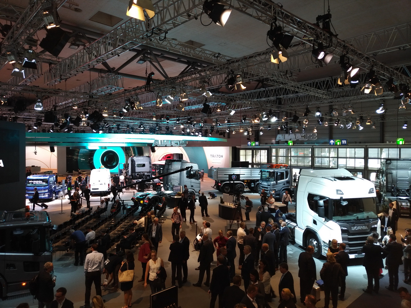 traton-group-2018-iaa-210 VW Truck & Bus Becomes TRATON Group, Wants To Revolutionize Global Transportation