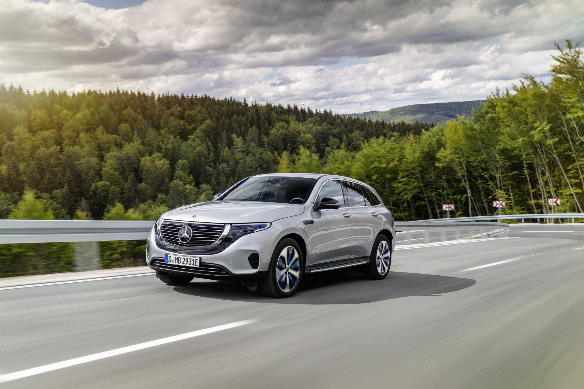 Mercedes-EQC-44 Mercedes Enters The Electric Era With All-New EQC Crossover