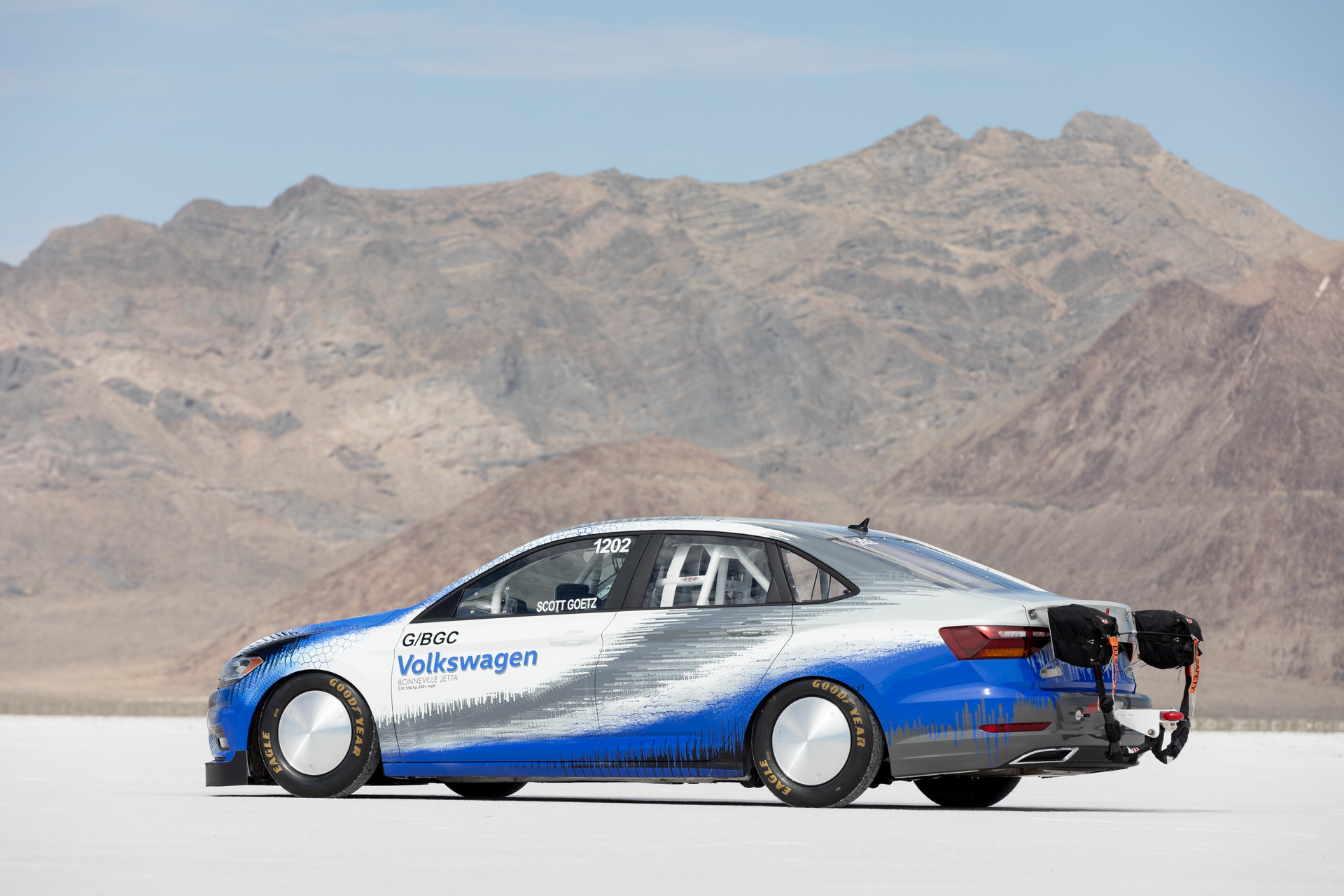vw-jetta-land-speed-record-salt-flats-19 2019 VW Jetta Breaks SCTA Land Speed Record With 210 MPH Run