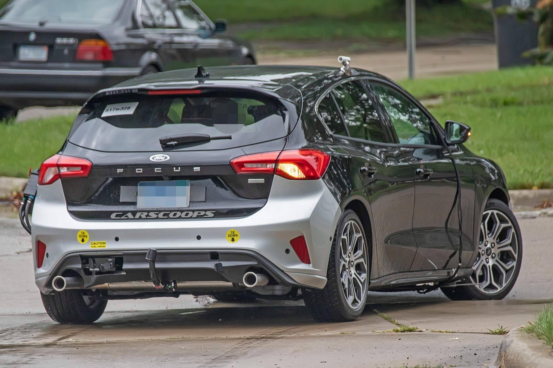 2019-Ford-Focus-ST-spy-shots-10 2019 Ford Focus ST Spotted In The U.S. With No Camo At All