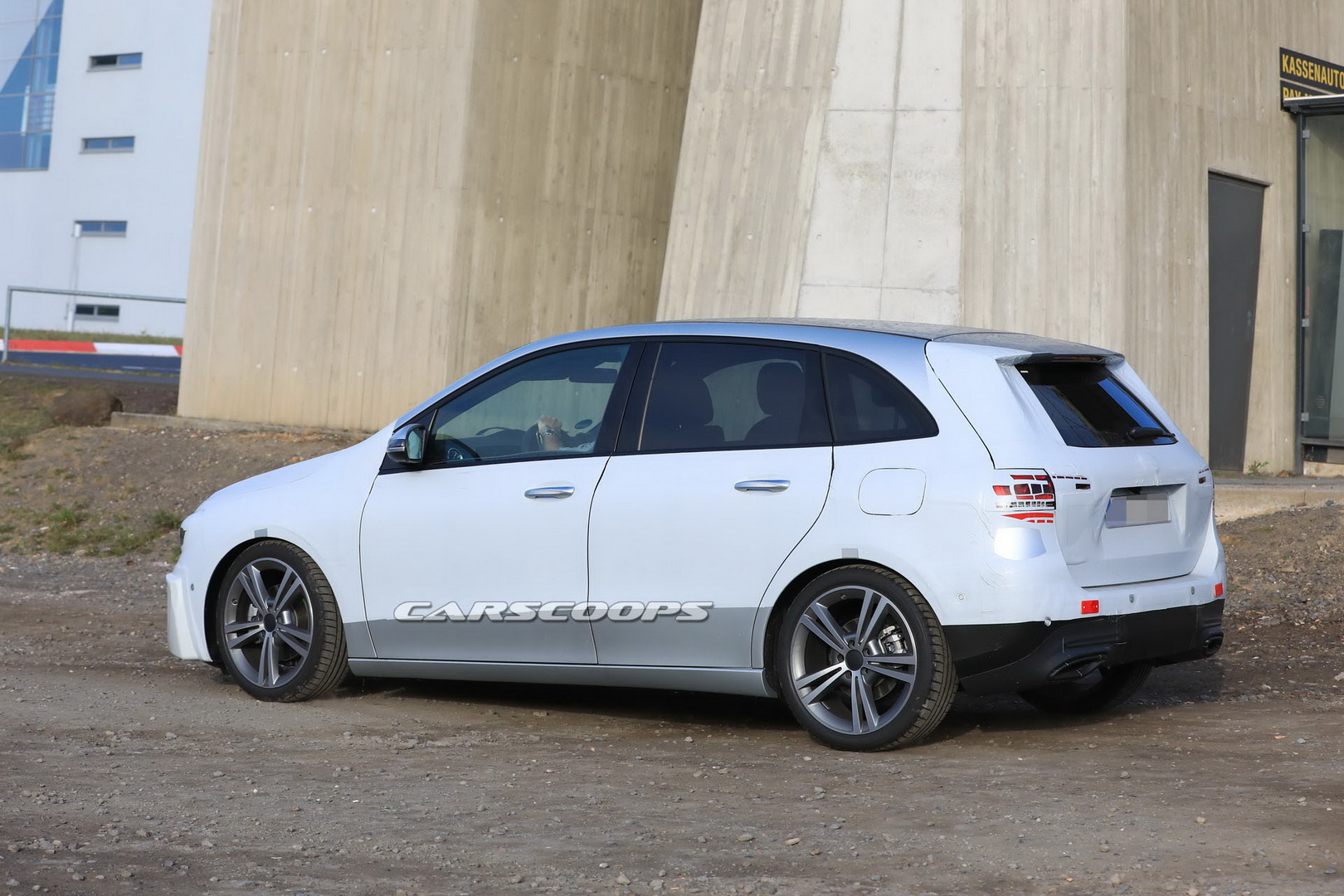 2019-mercedes-benz-b-class-12 All-New Mercedes-Benz B-Class Confirmed For Paris Auto Show