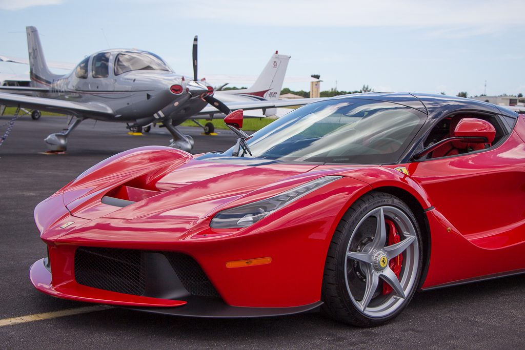 2015-LaFerrari-Auction-22 2015 LaFerrari Fails To Sell On Online Auction Despite $3.1 Million Bid