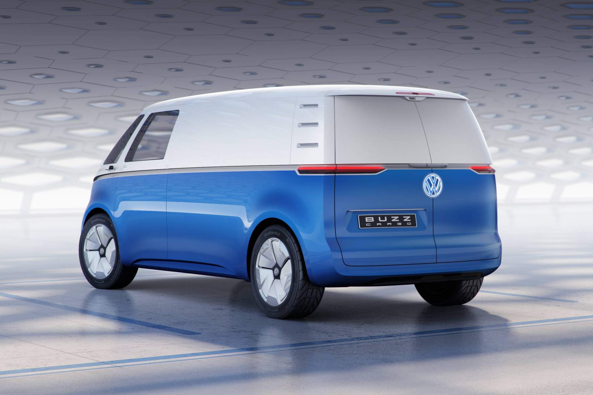Autodesk VRED Professional 2017 SP1 VW I.D. Buzz Cargo Concept Previews All-Electric Van With 550Km Range